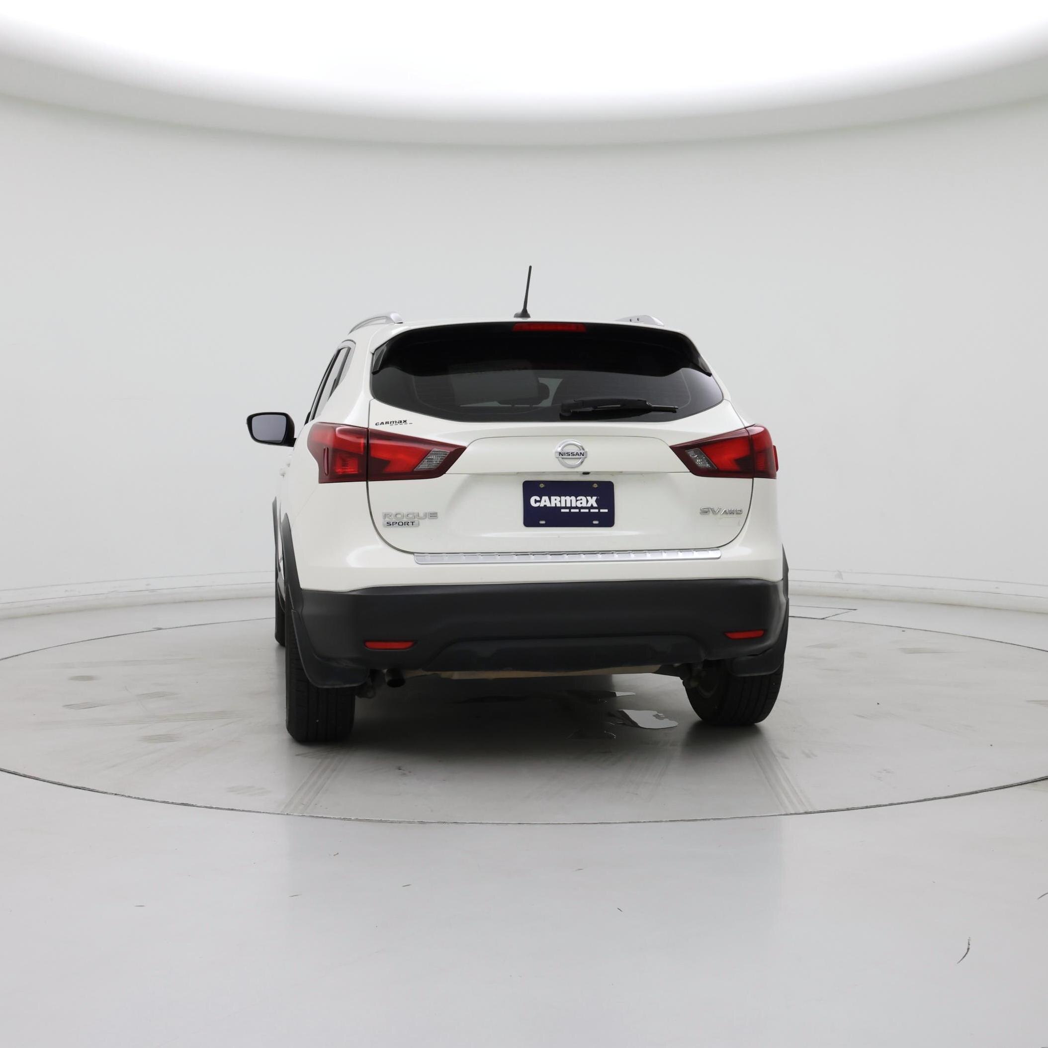 Thumbnail: 2017 Nissan Rogue Sport - 6
