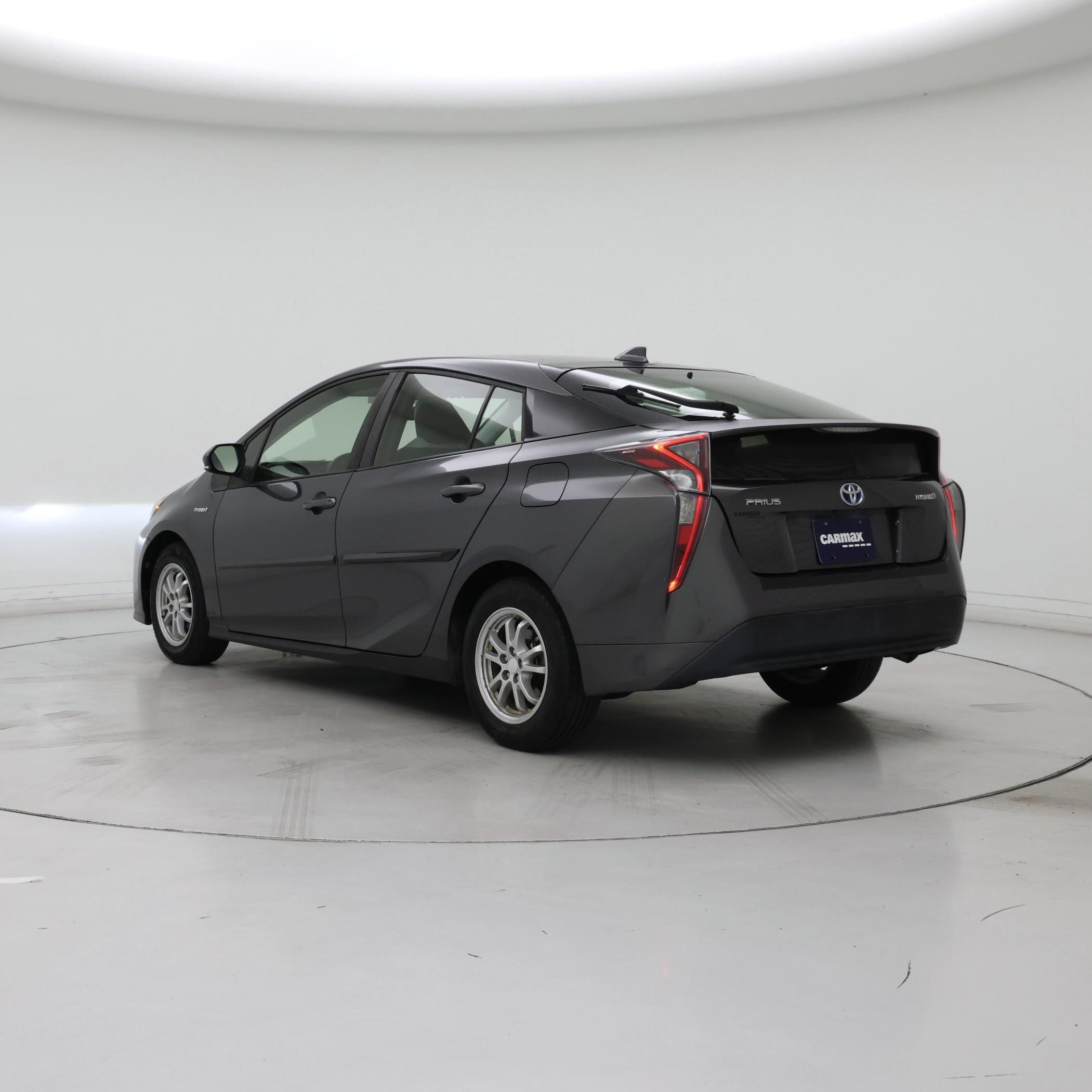 Thumbnail: 2016 Toyota Prius - 2