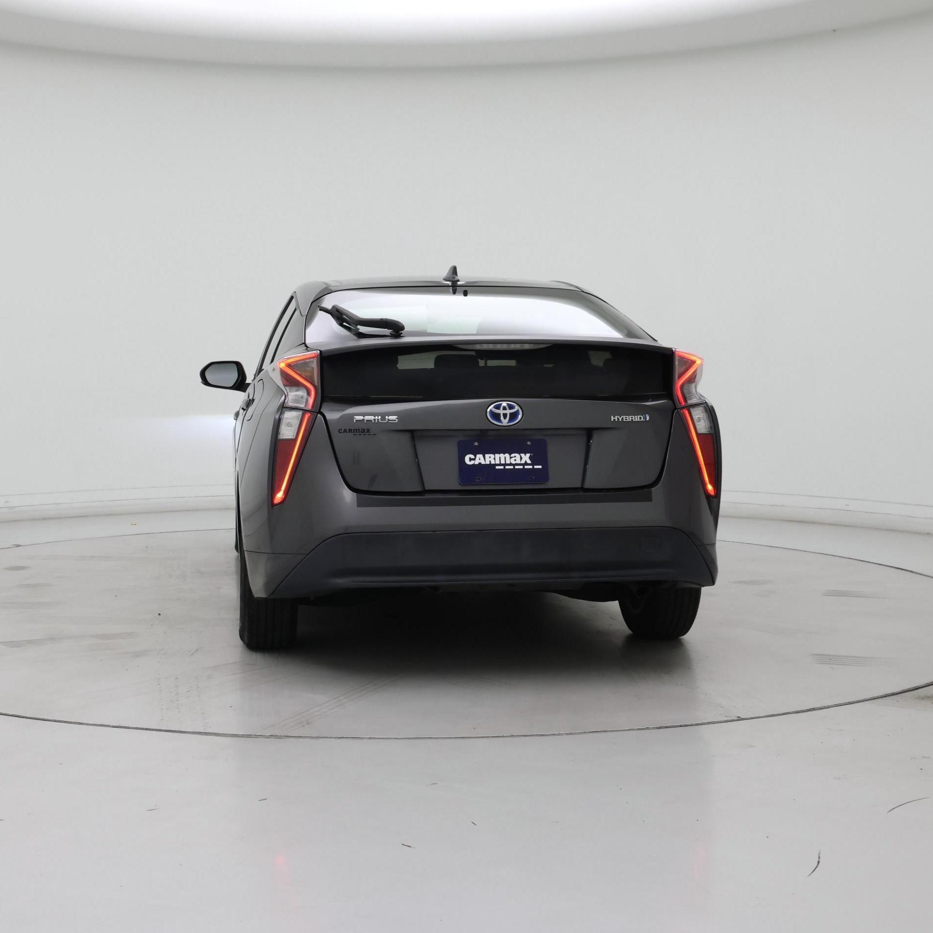 Thumbnail: 2016 Toyota Prius - 6