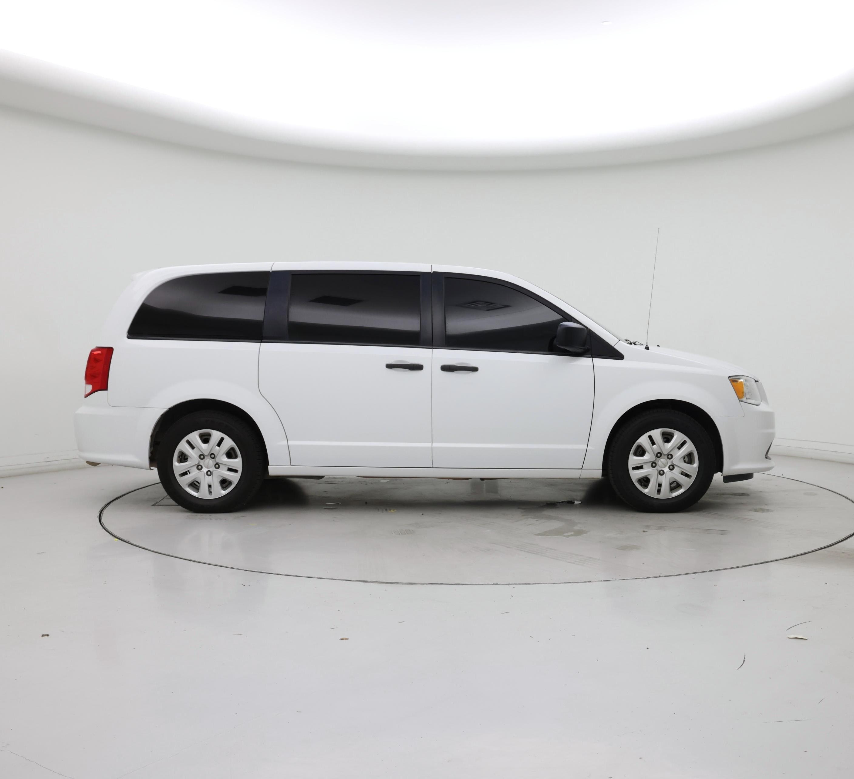 Thumbnail: 2020 Dodge Grand Caravan - 7