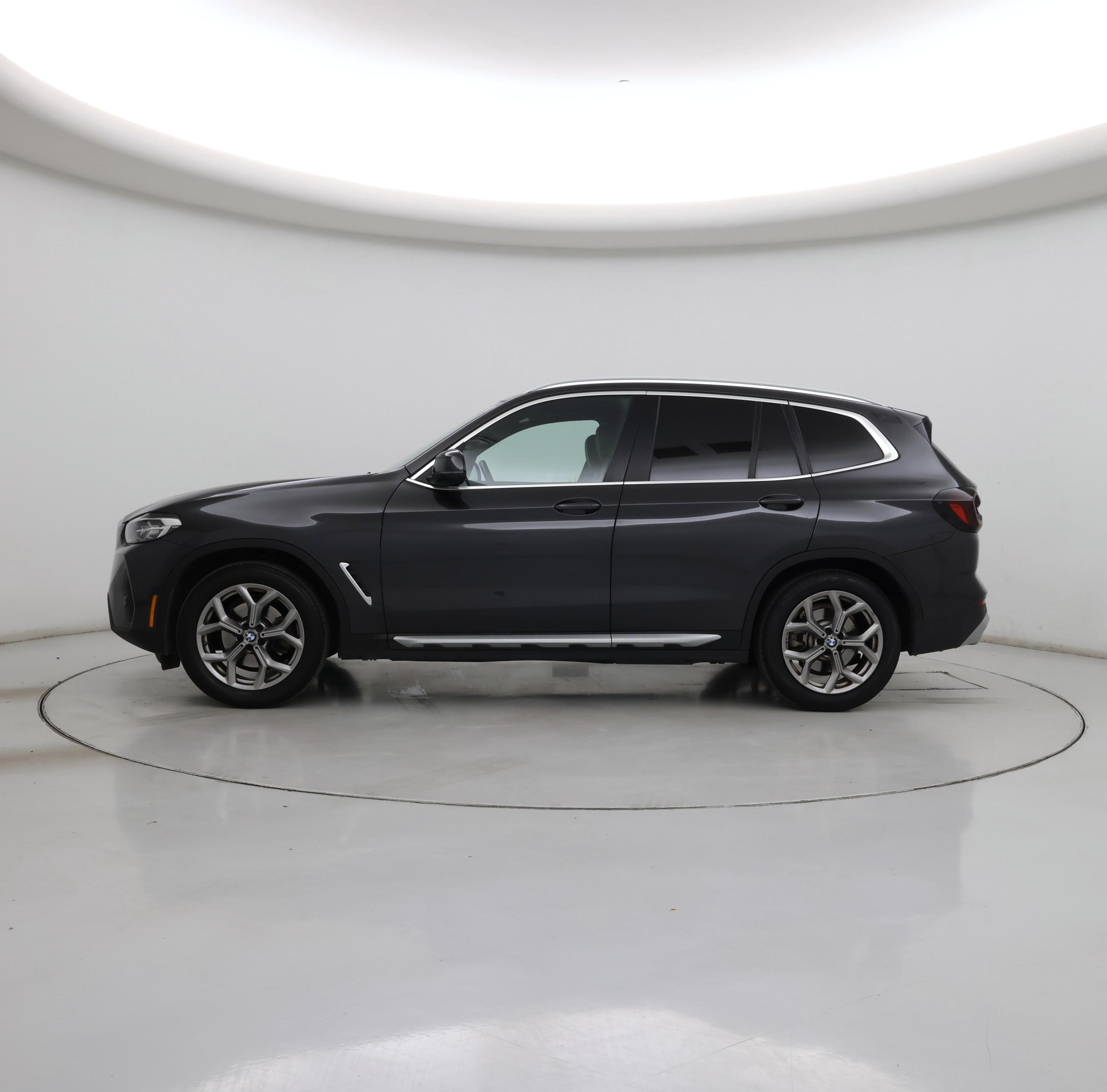 Thumbnail: 2022 BMW X3 - 3