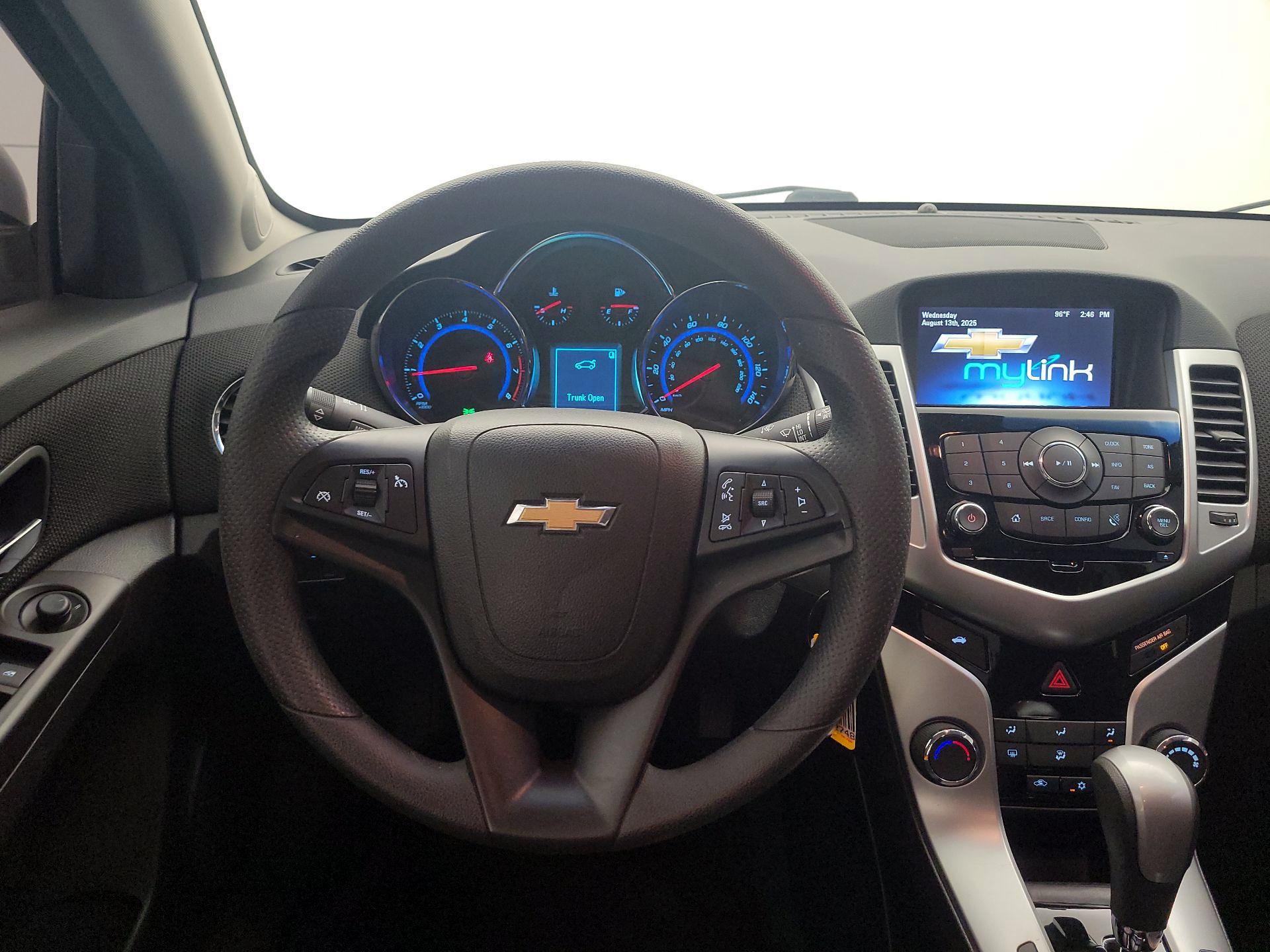 Thumbnail: 2016 Chevrolet Cruze - 10