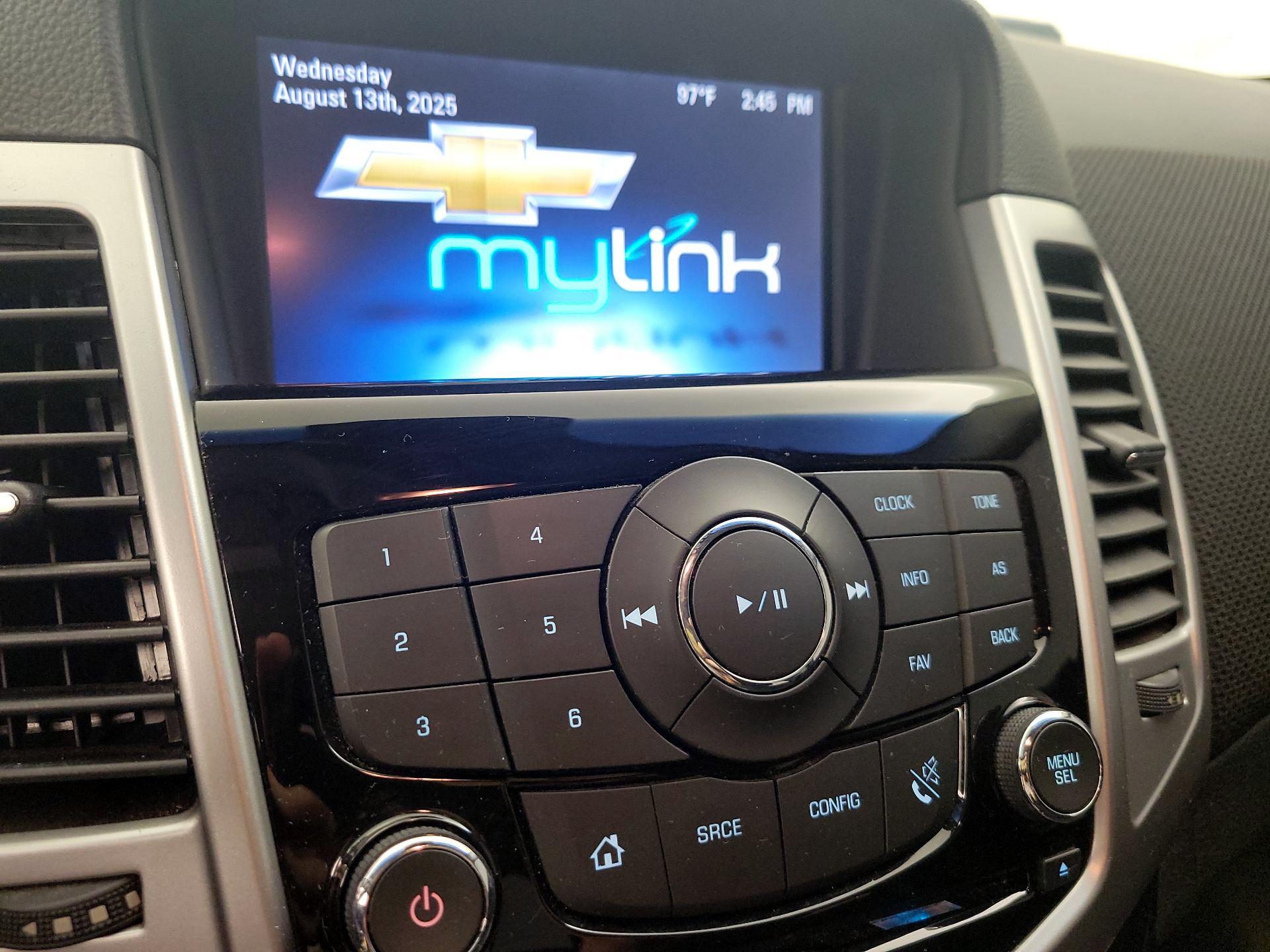 Thumbnail: 2016 Chevrolet Cruze - 15