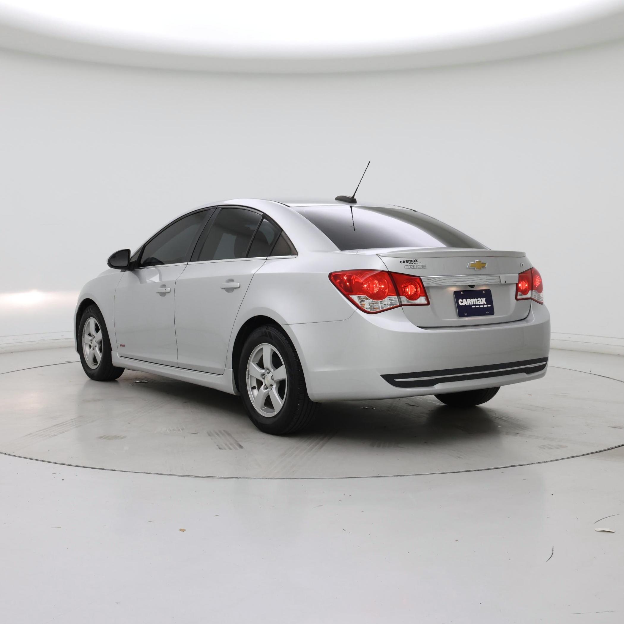 Thumbnail: 2016 Chevrolet Cruze - 2