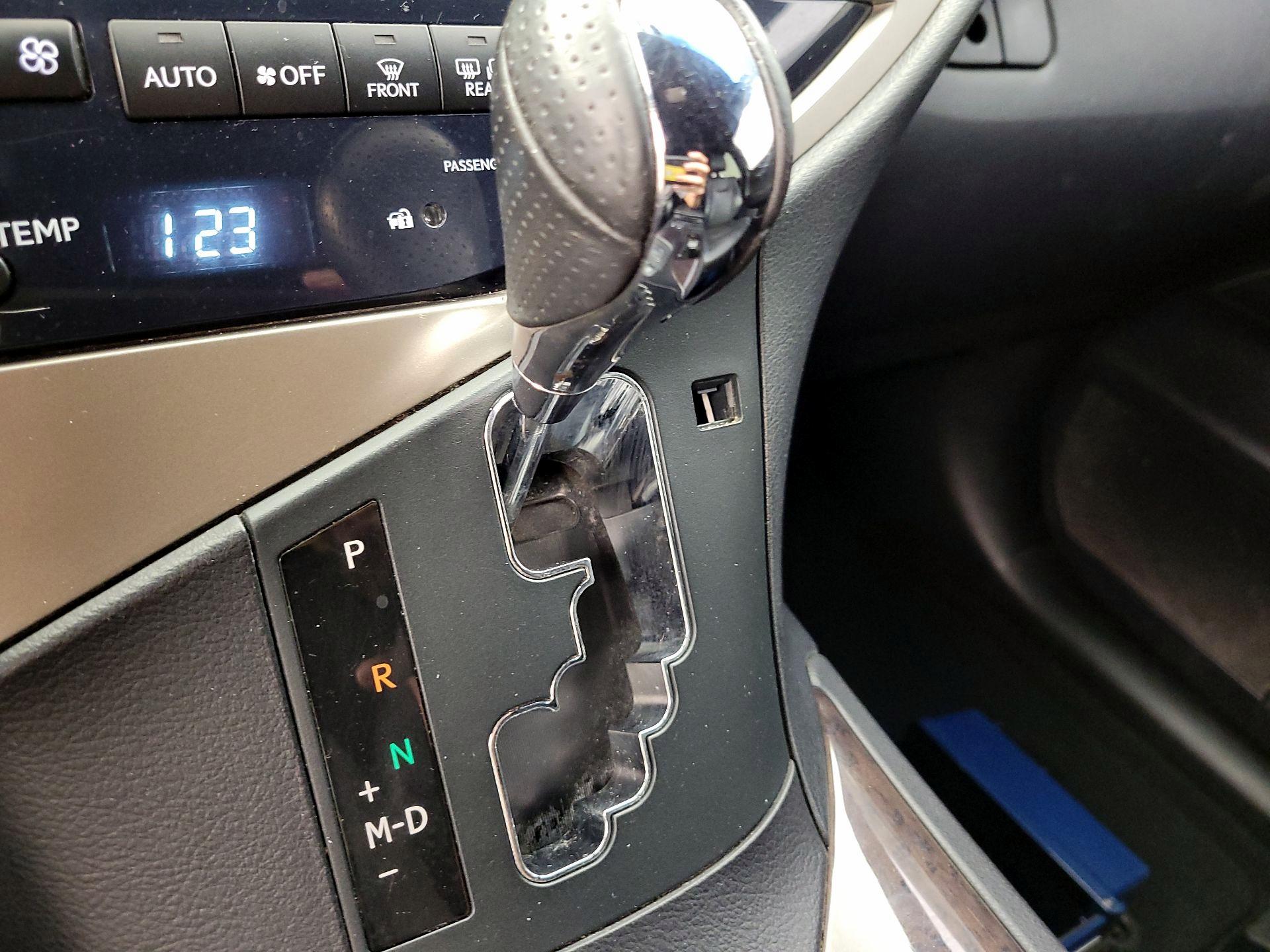 Thumbnail: 2015 Lexus RX - 17