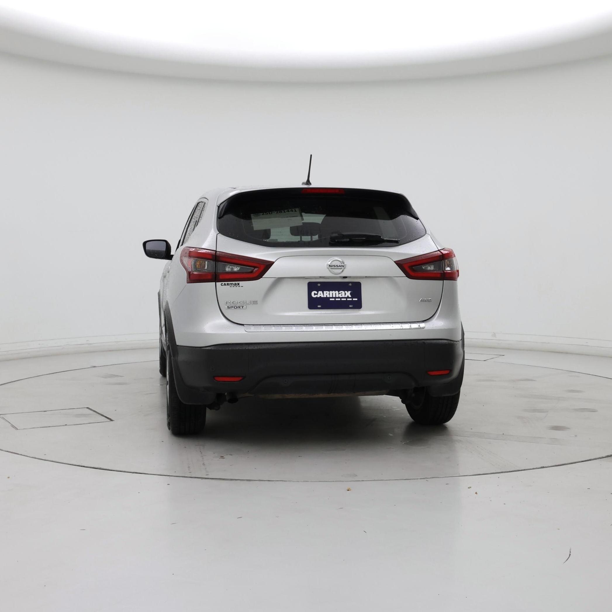 Thumbnail: 2021 Nissan Rogue Sport - 6