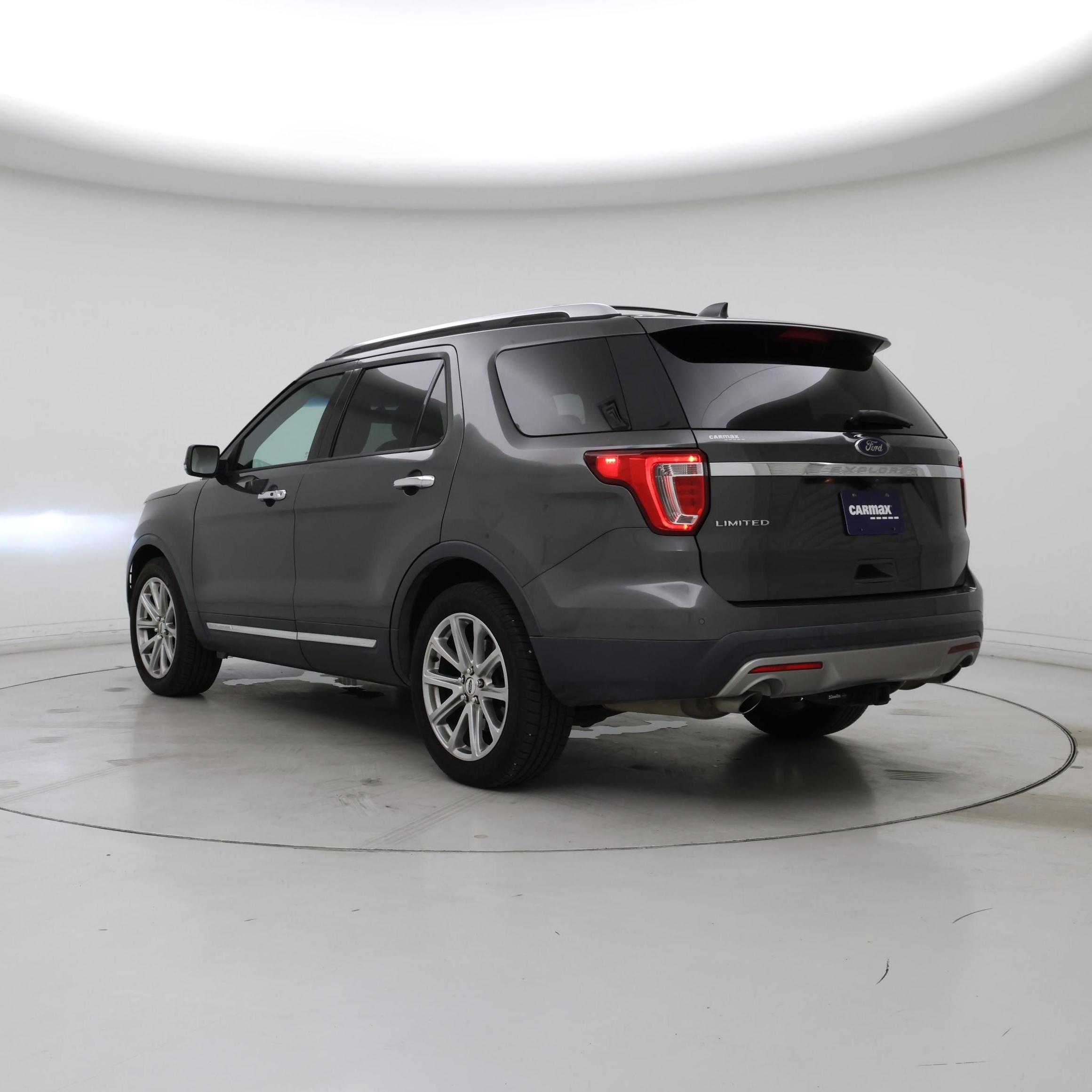 Thumbnail: 2017 Ford Explorer - 2