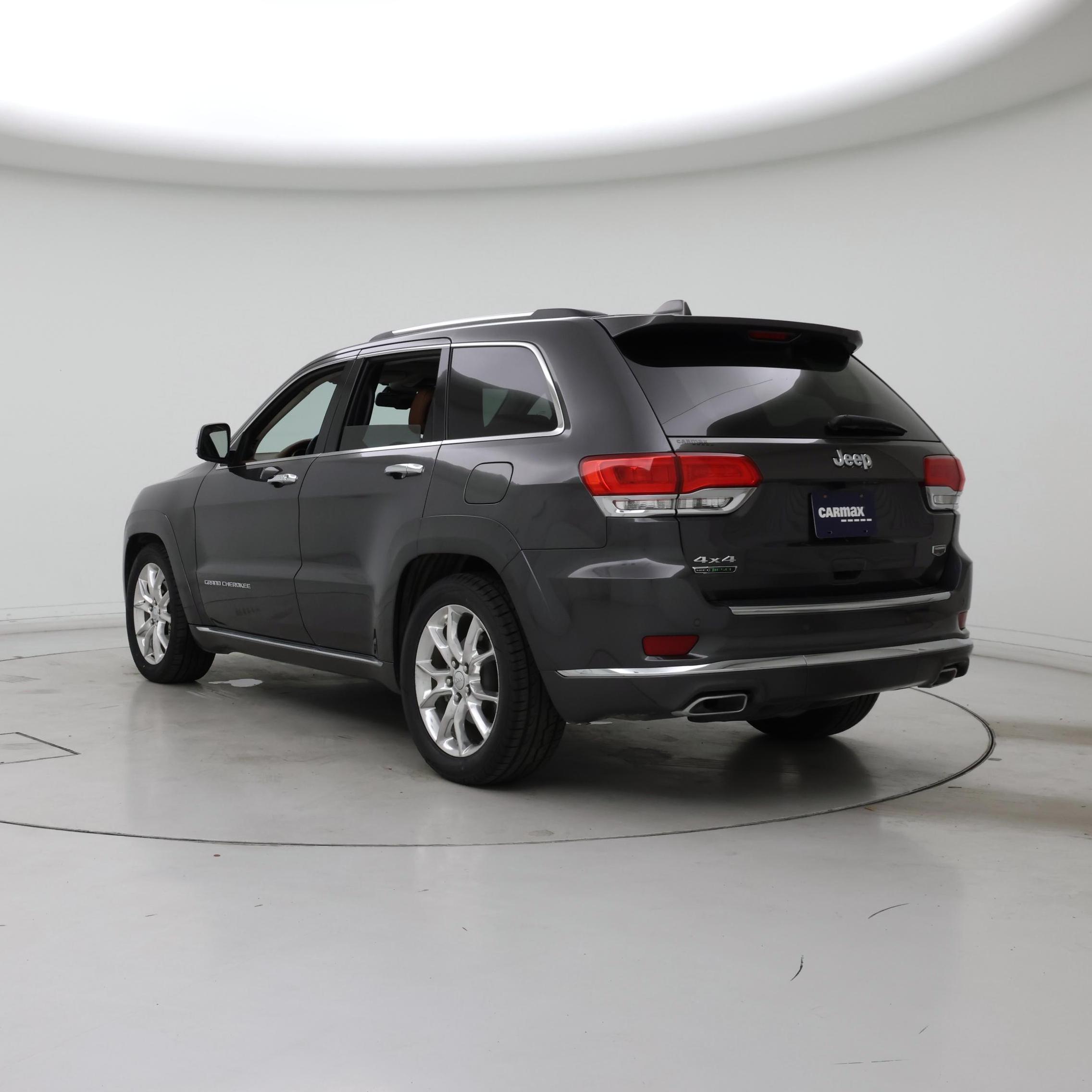 Thumbnail: 2016 Jeep Grand Cherokee - 2