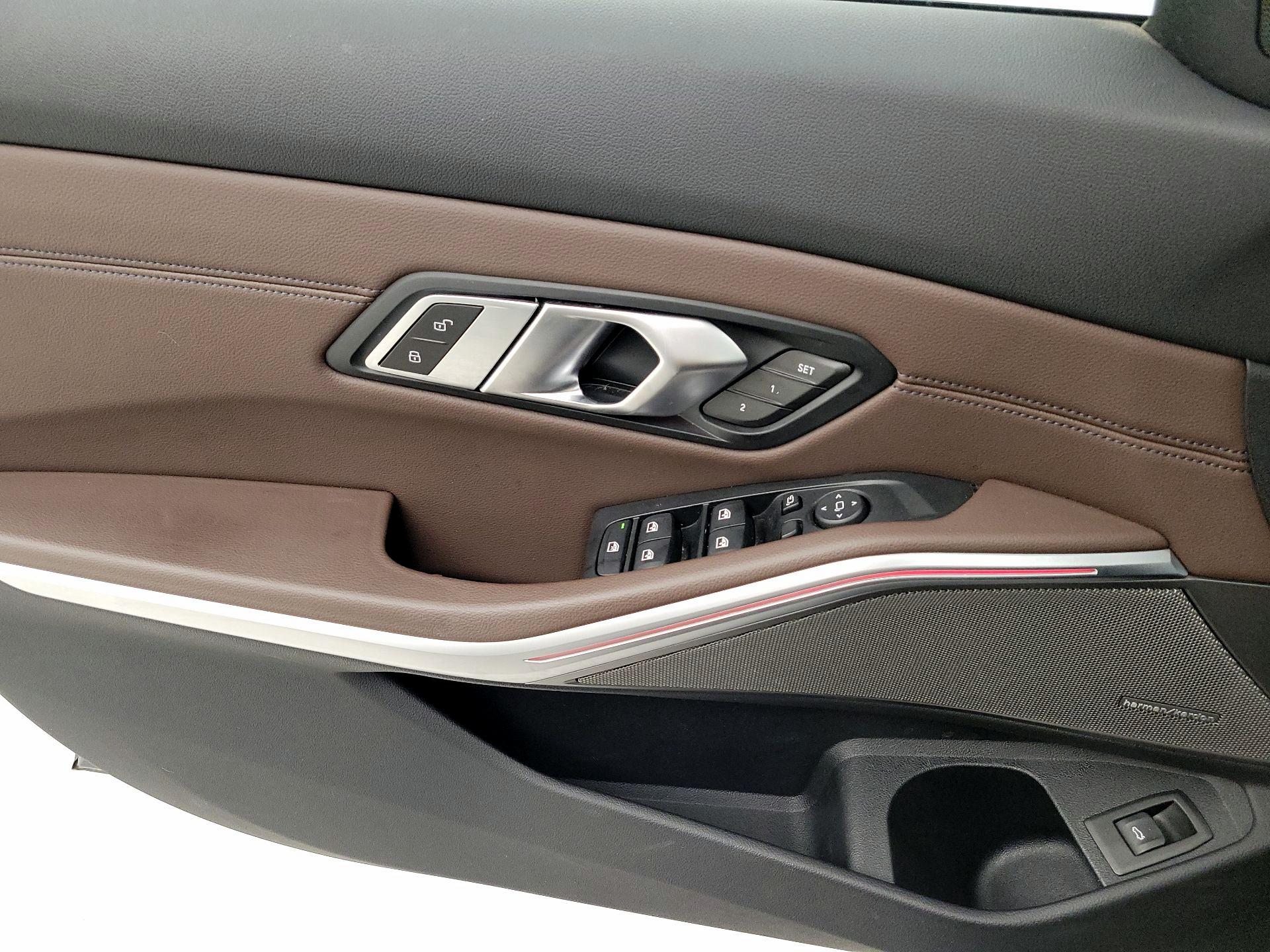 Thumbnail: 2020 BMW 3 Series - 12
