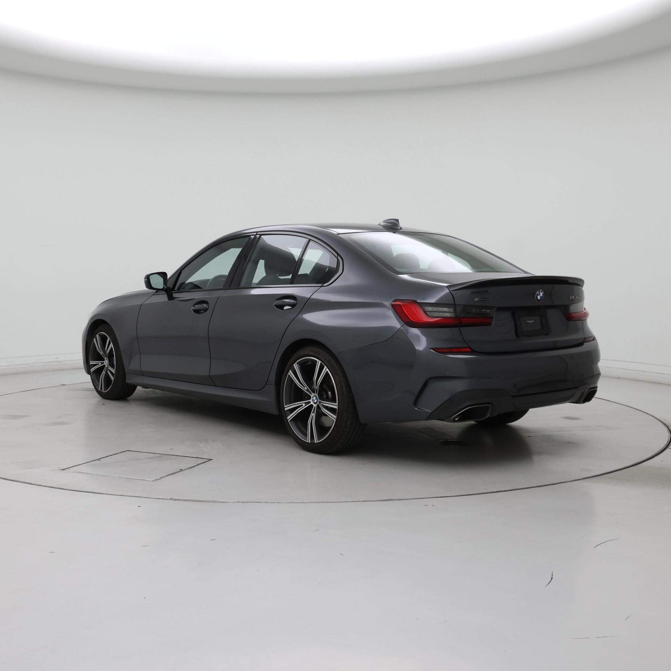 Thumbnail: 2020 BMW 3 Series - 2