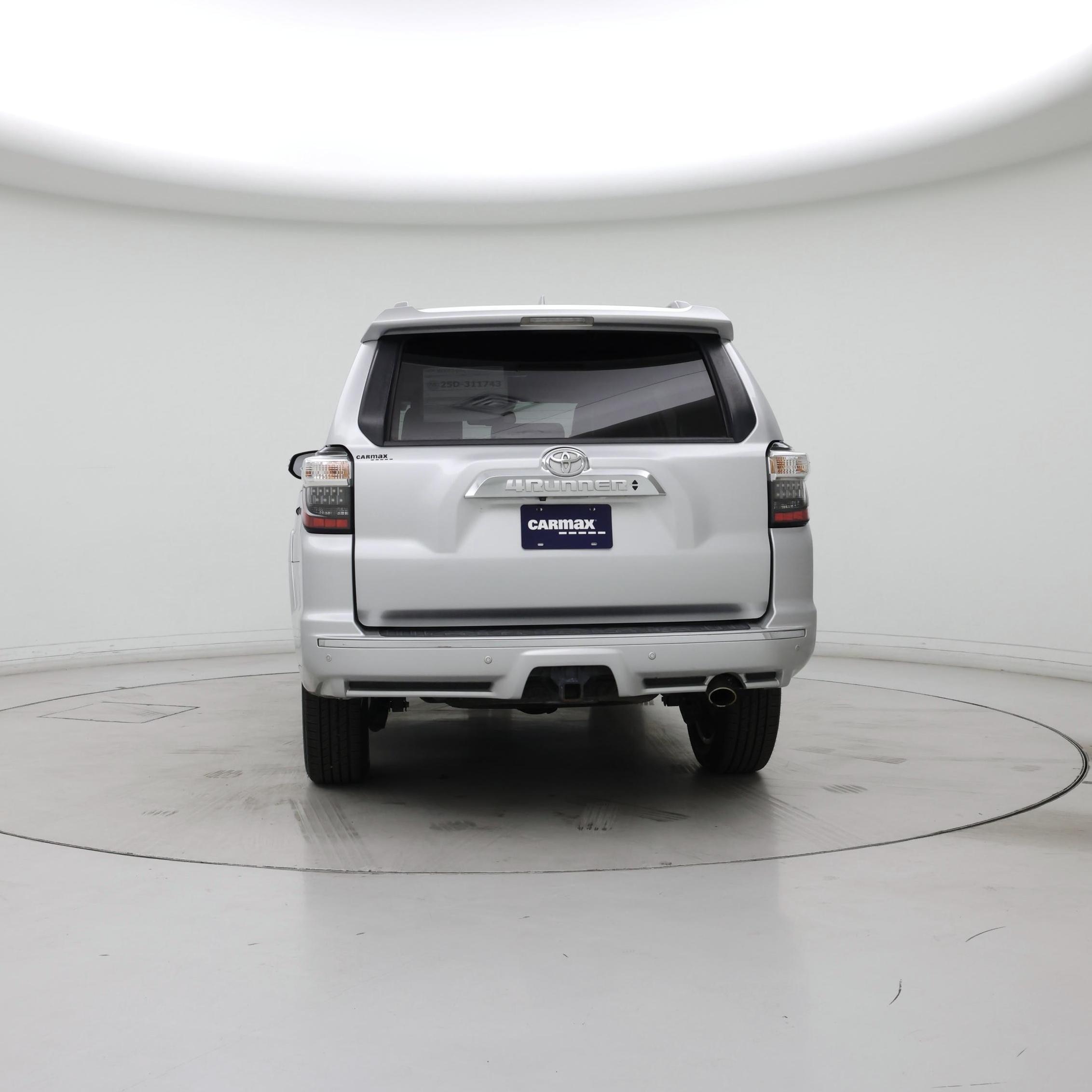 Thumbnail: 2017 Toyota 4Runner - 6