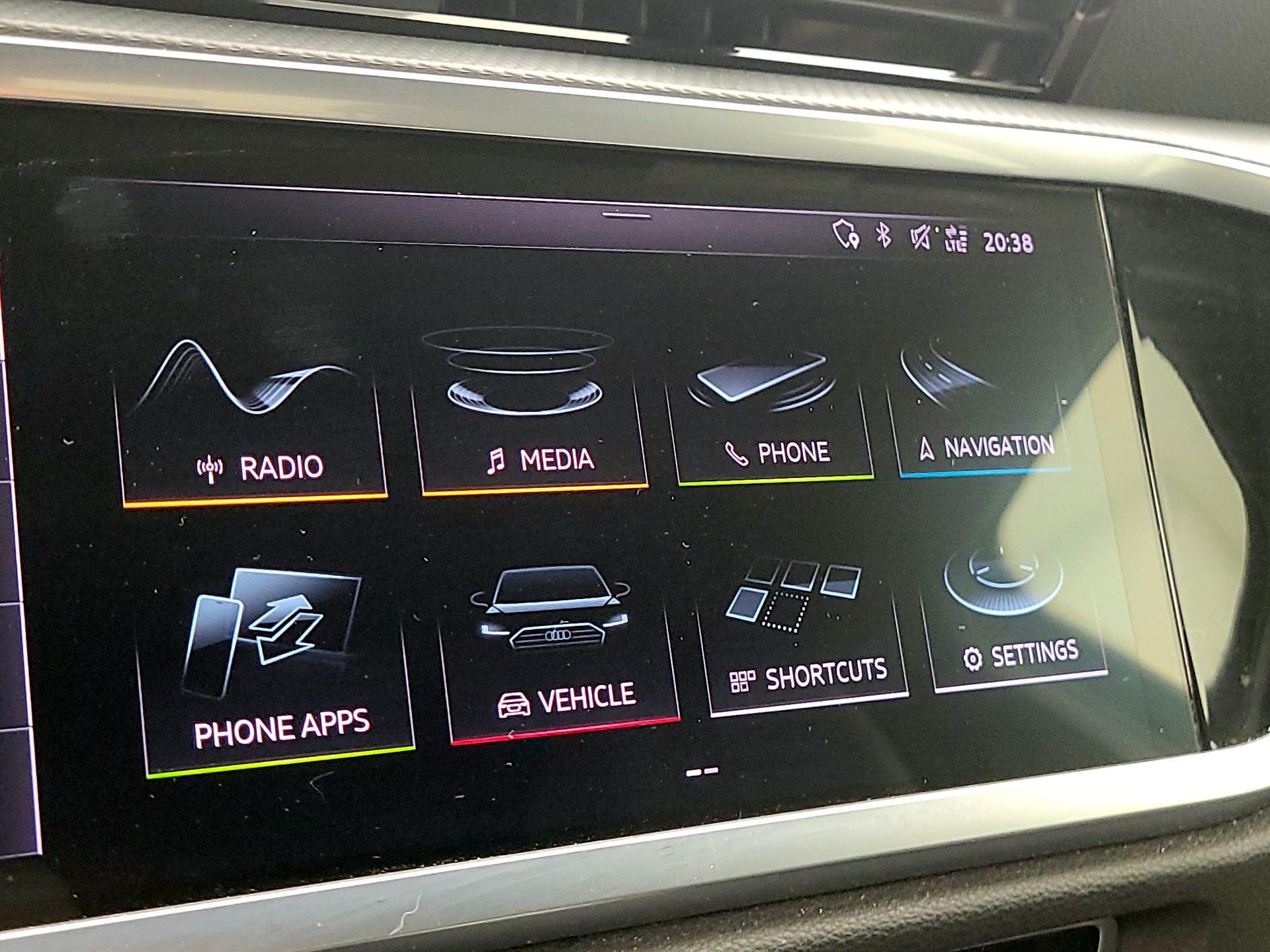 Thumbnail: 2021 Audi Q3 - 16