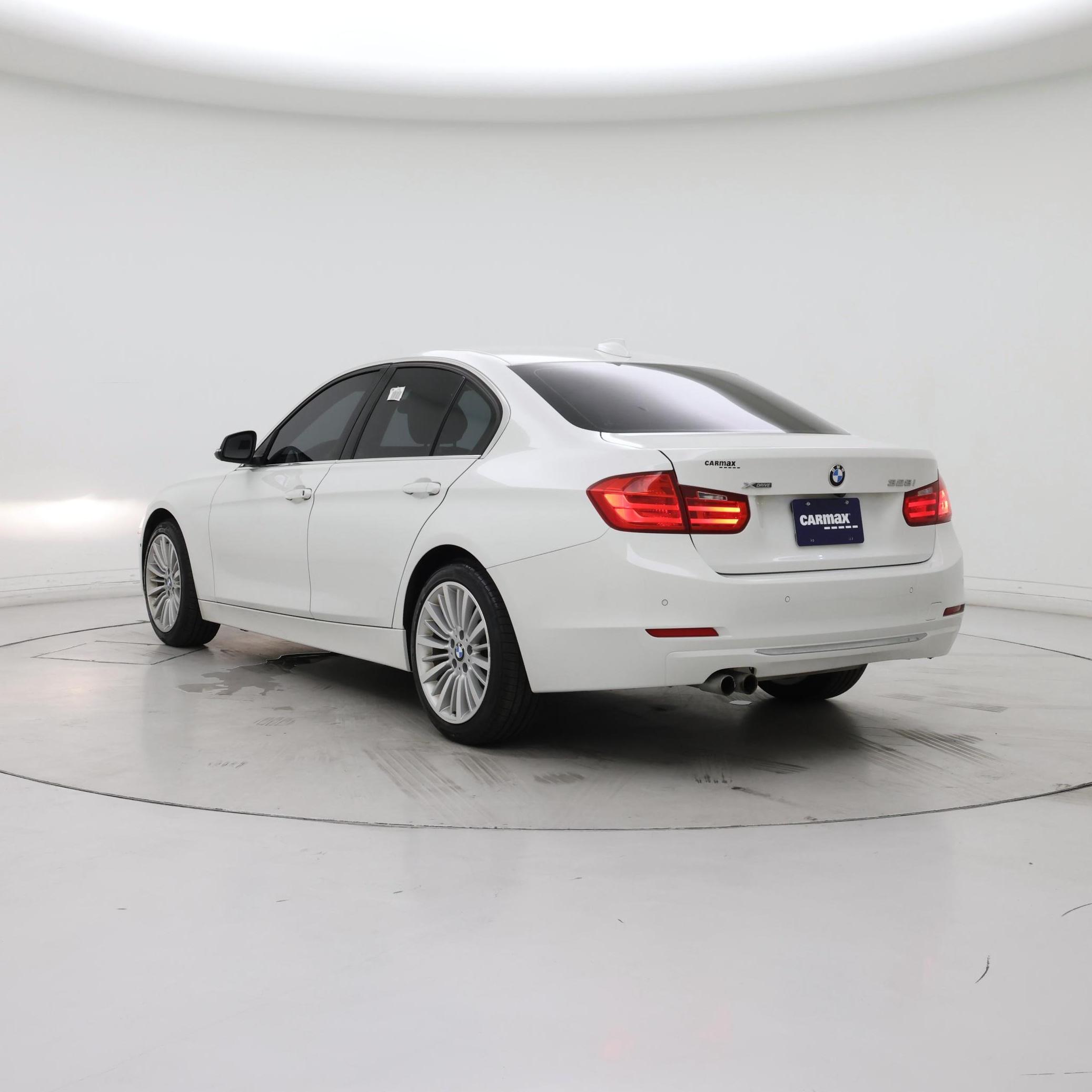Thumbnail: 2015 BMW 3 Series - 2