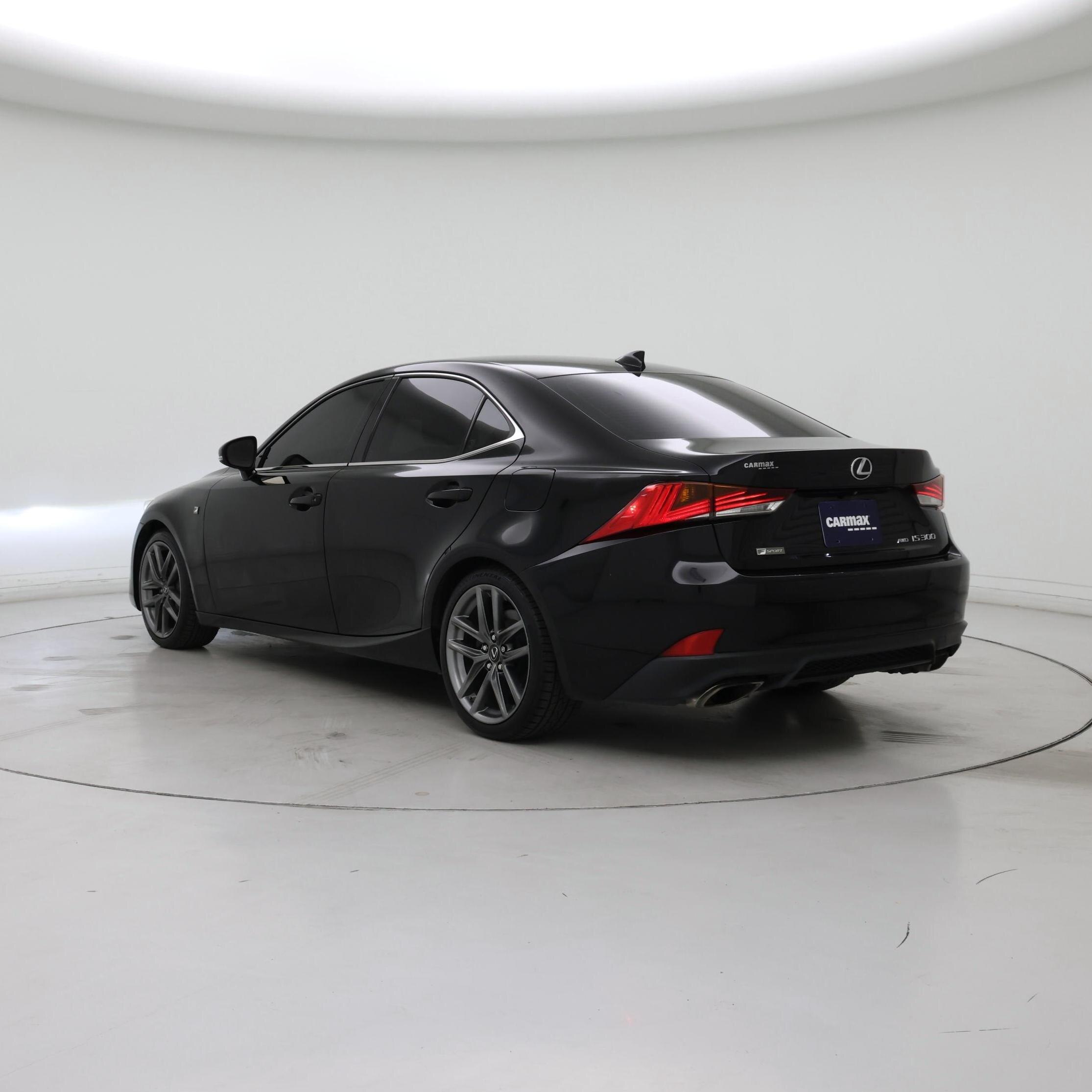 Thumbnail: 2018 Lexus IS - 2