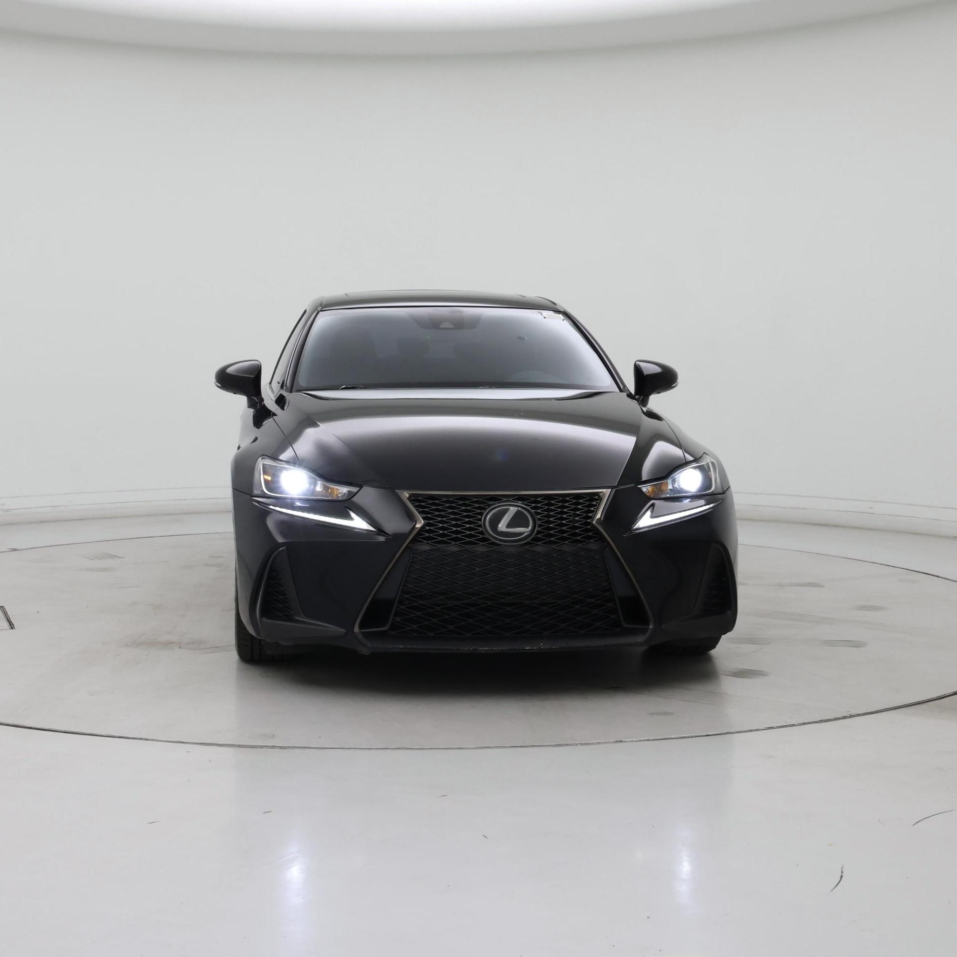 Thumbnail: 2018 Lexus IS - 5