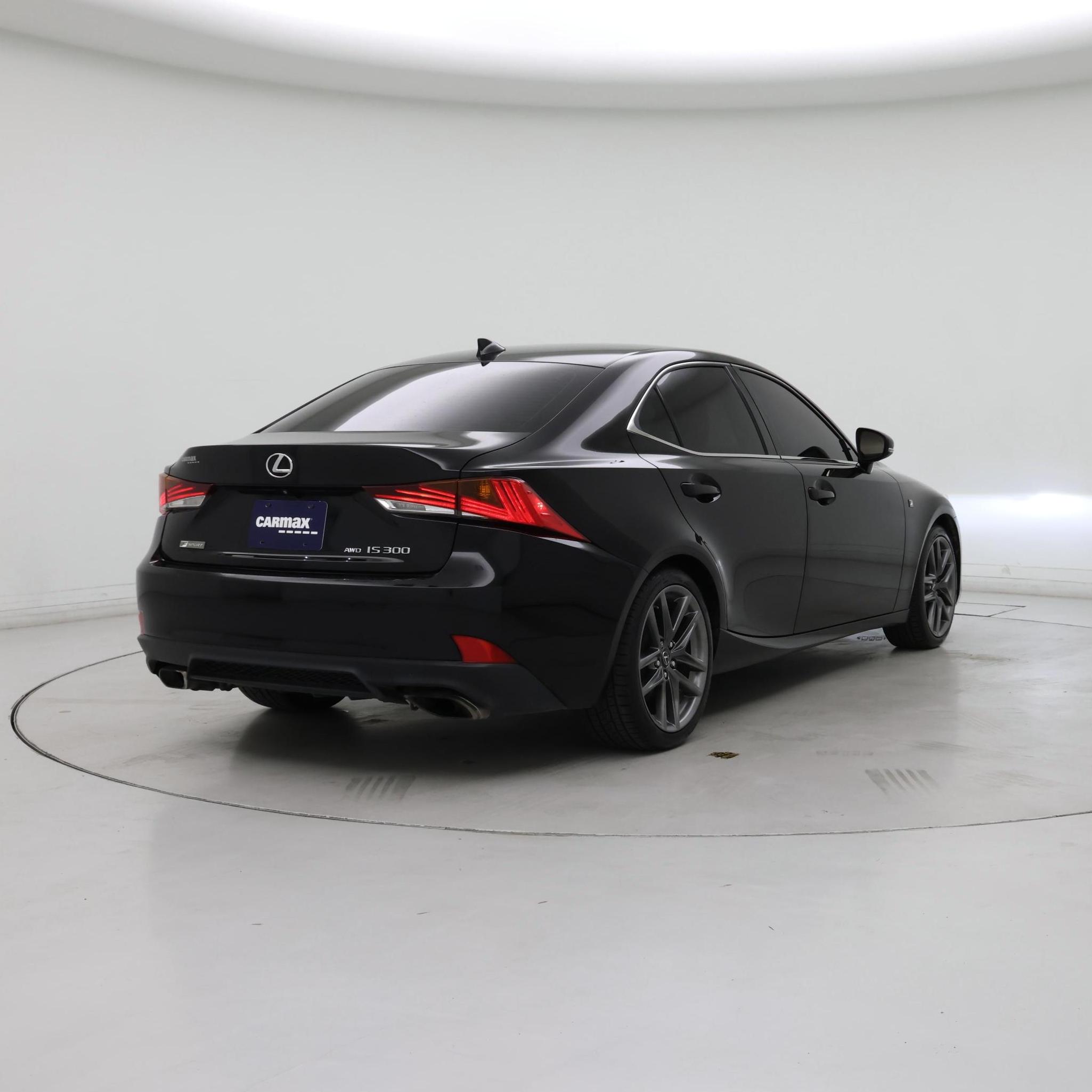 Thumbnail: 2018 Lexus IS - 8