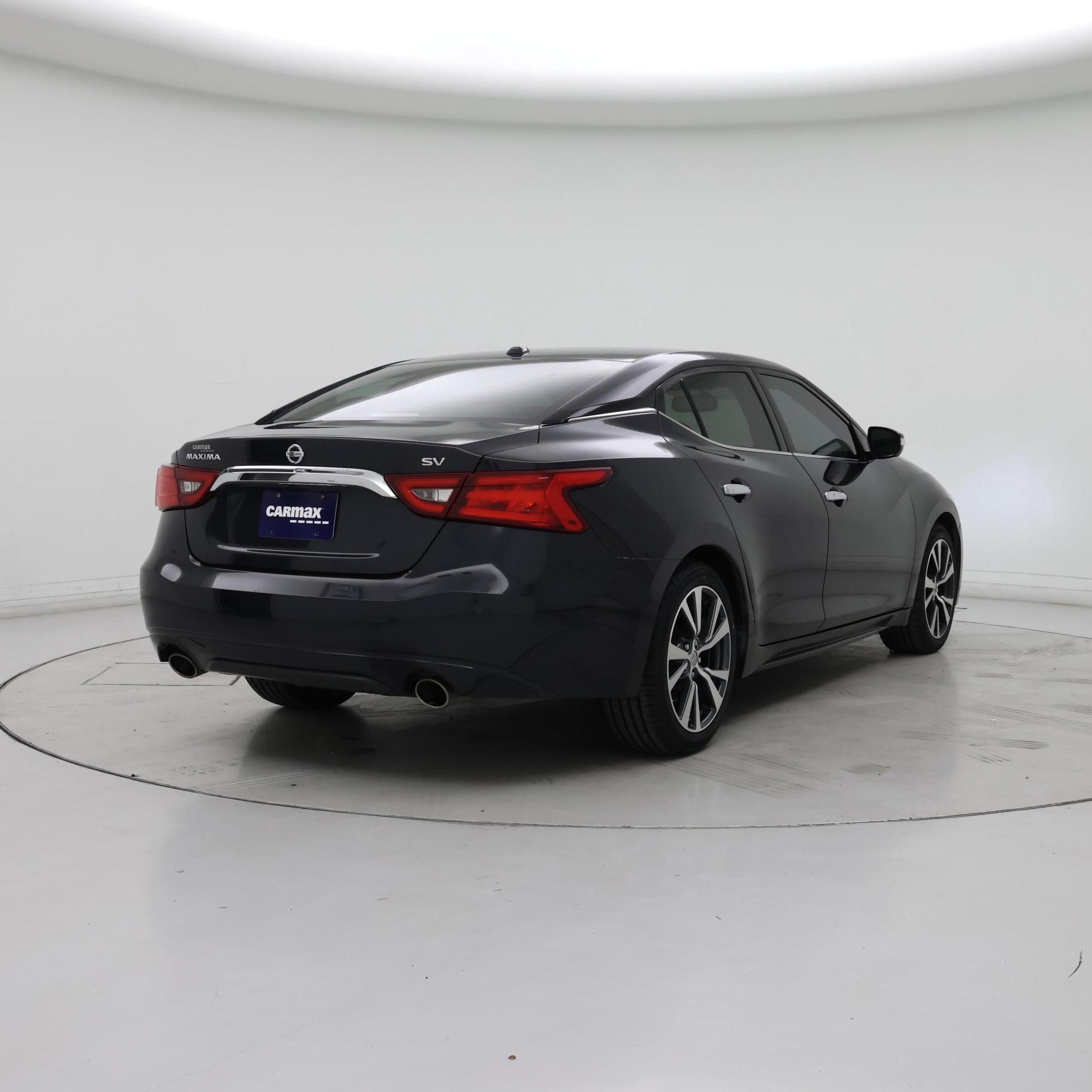 Thumbnail: 2017 Nissan Maxima - 8