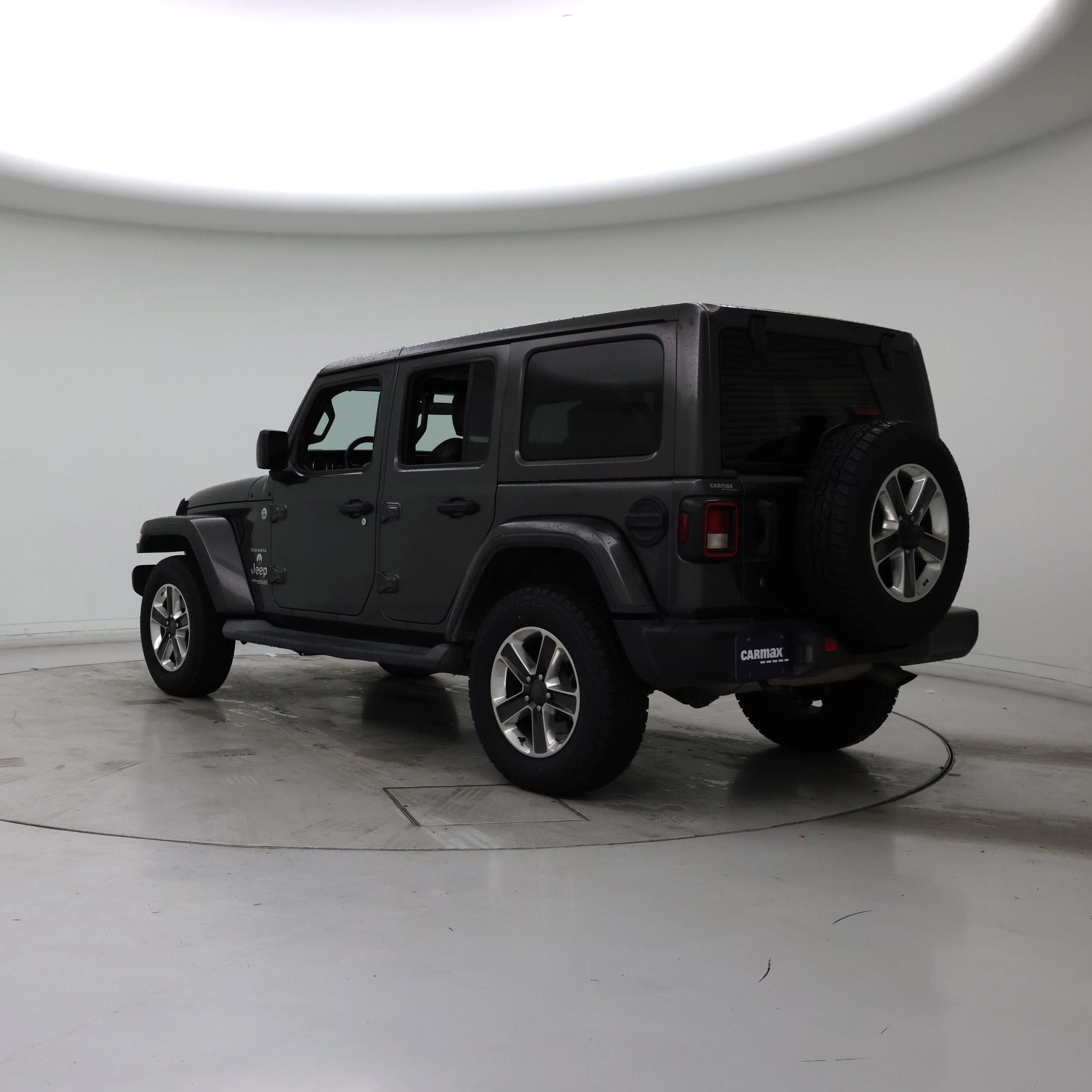 Thumbnail: 2019 Jeep Wrangler - 2