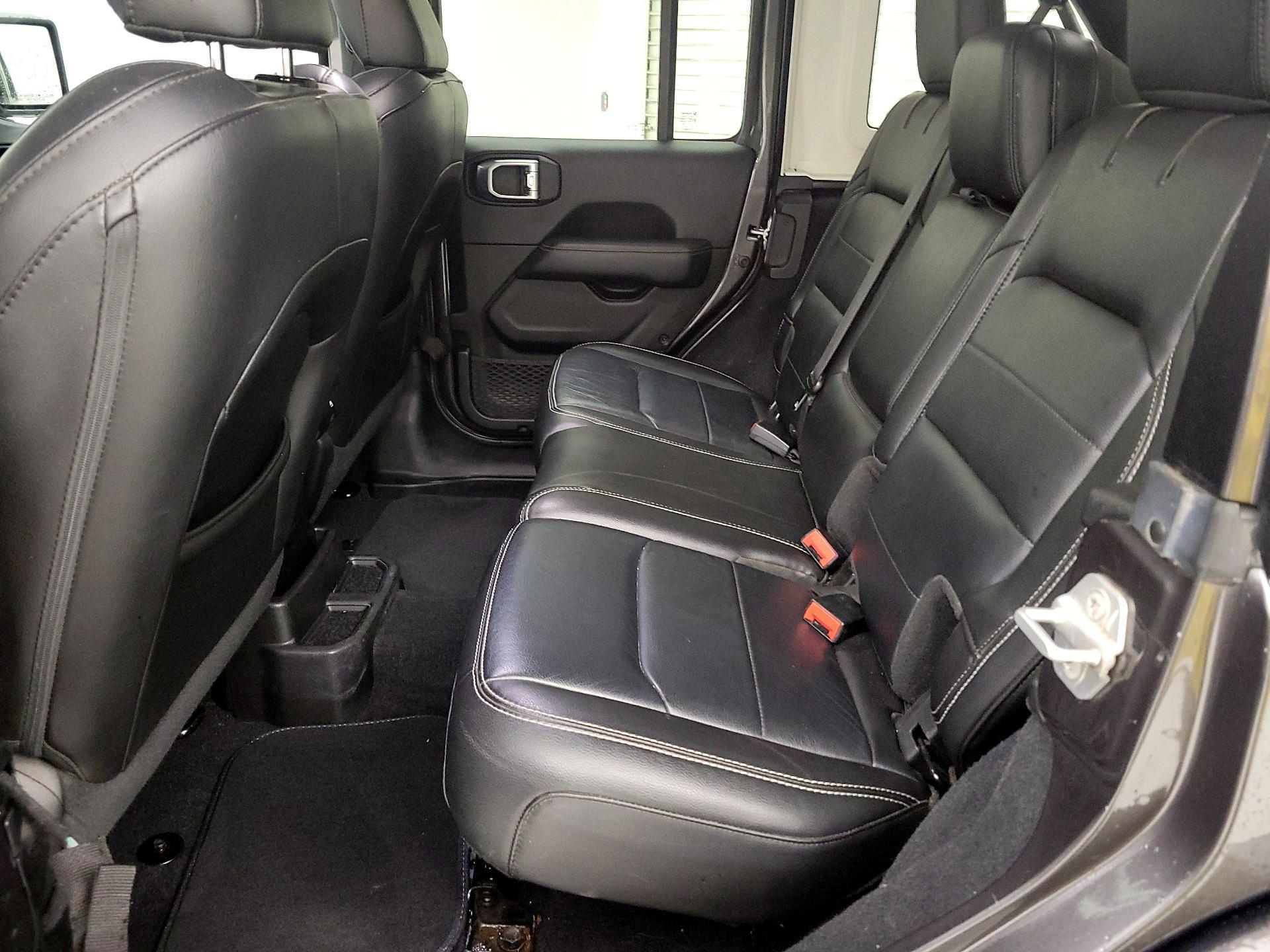 Thumbnail: 2019 Jeep Wrangler - 19