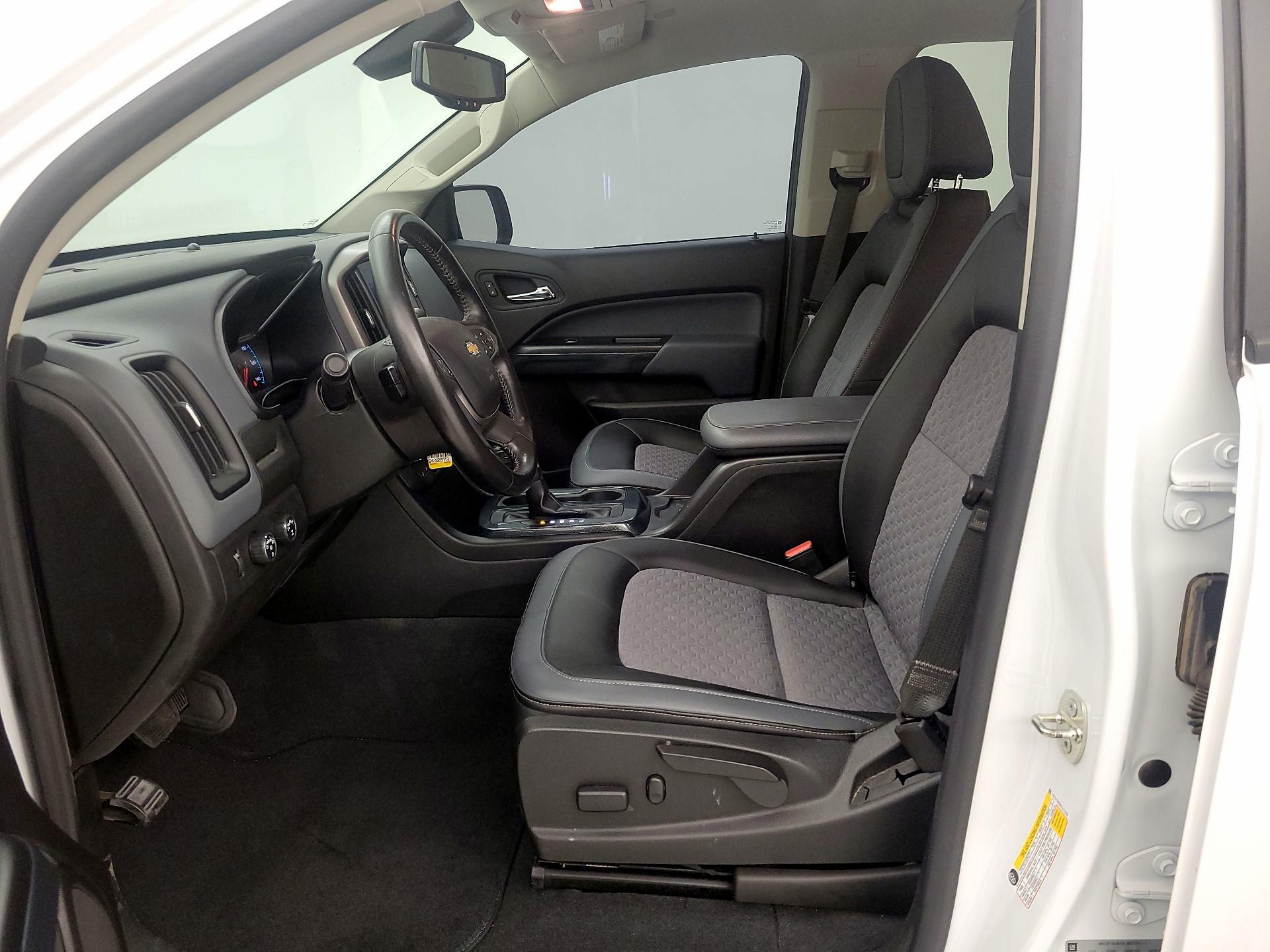 Thumbnail: 2019 Chevrolet Colorado - 11
