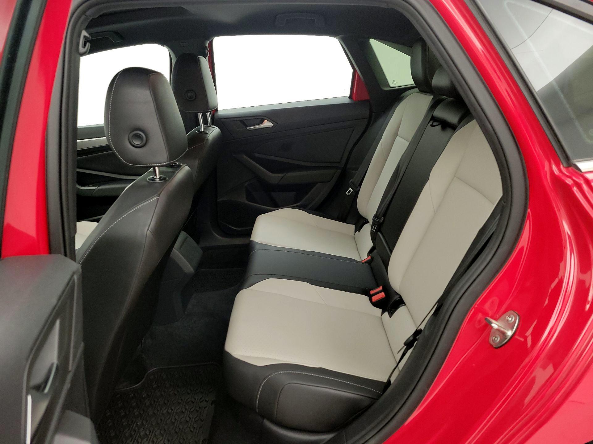 Thumbnail: 2019 Volkswagen Jetta - 20