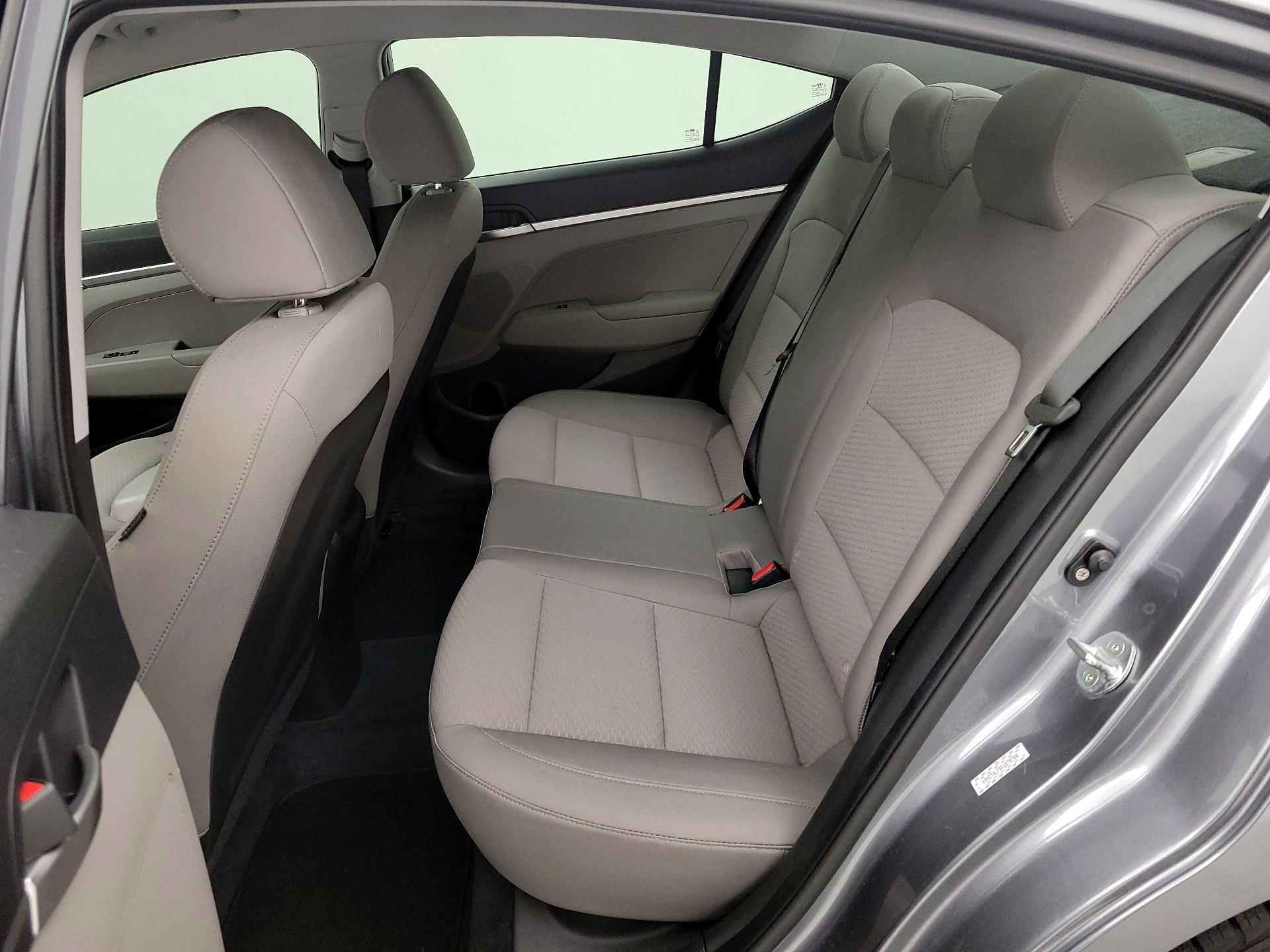 Thumbnail: 2019 Hyundai Elantra - 19