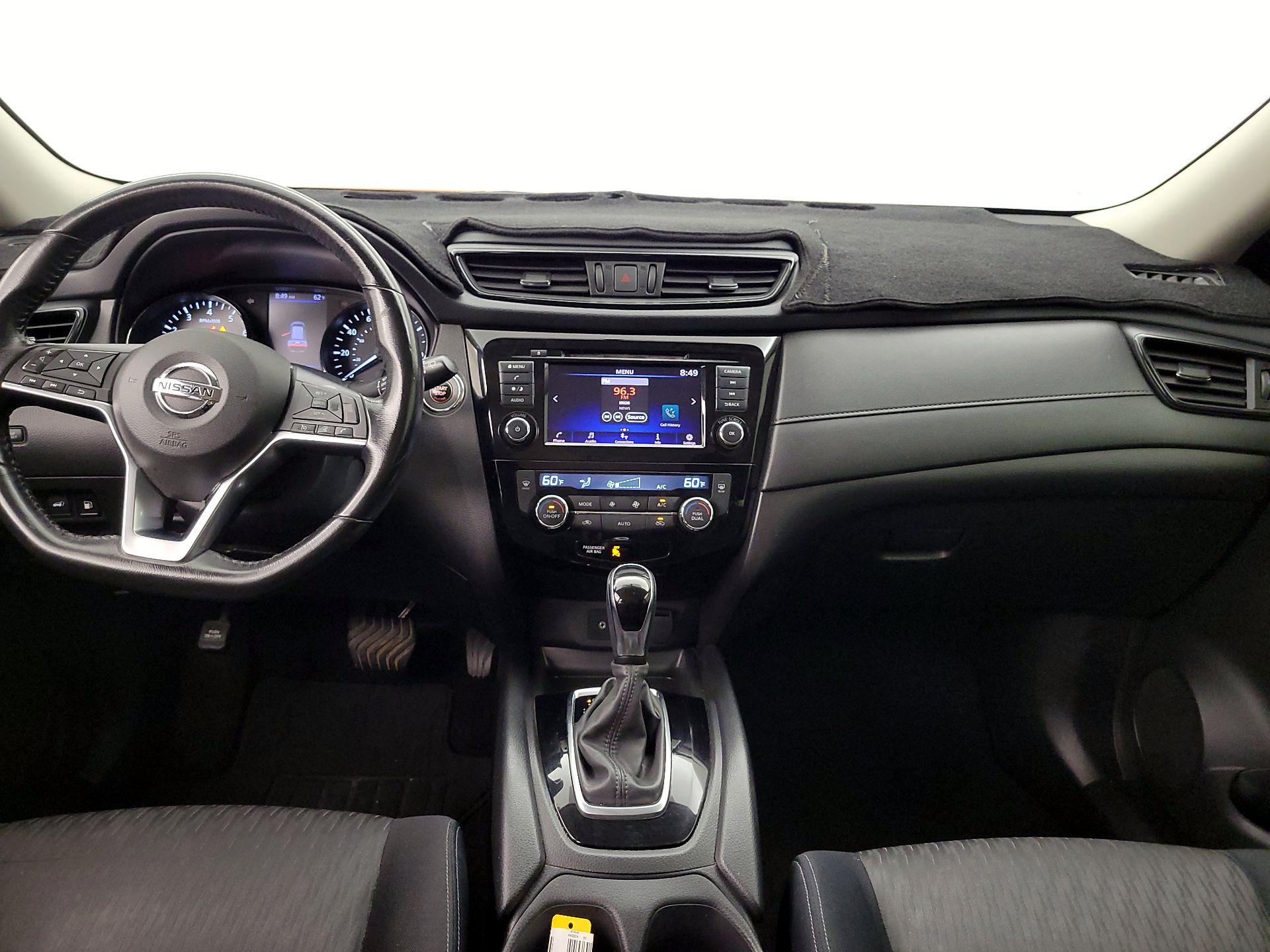 Thumbnail: 2018 Nissan Rogue - 9