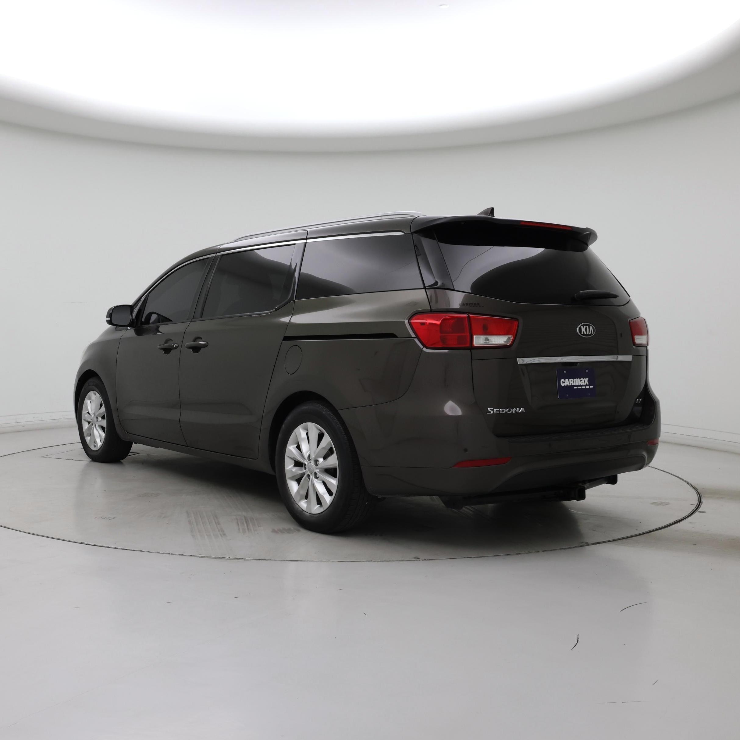Thumbnail: 2015 Kia Sedona - 2