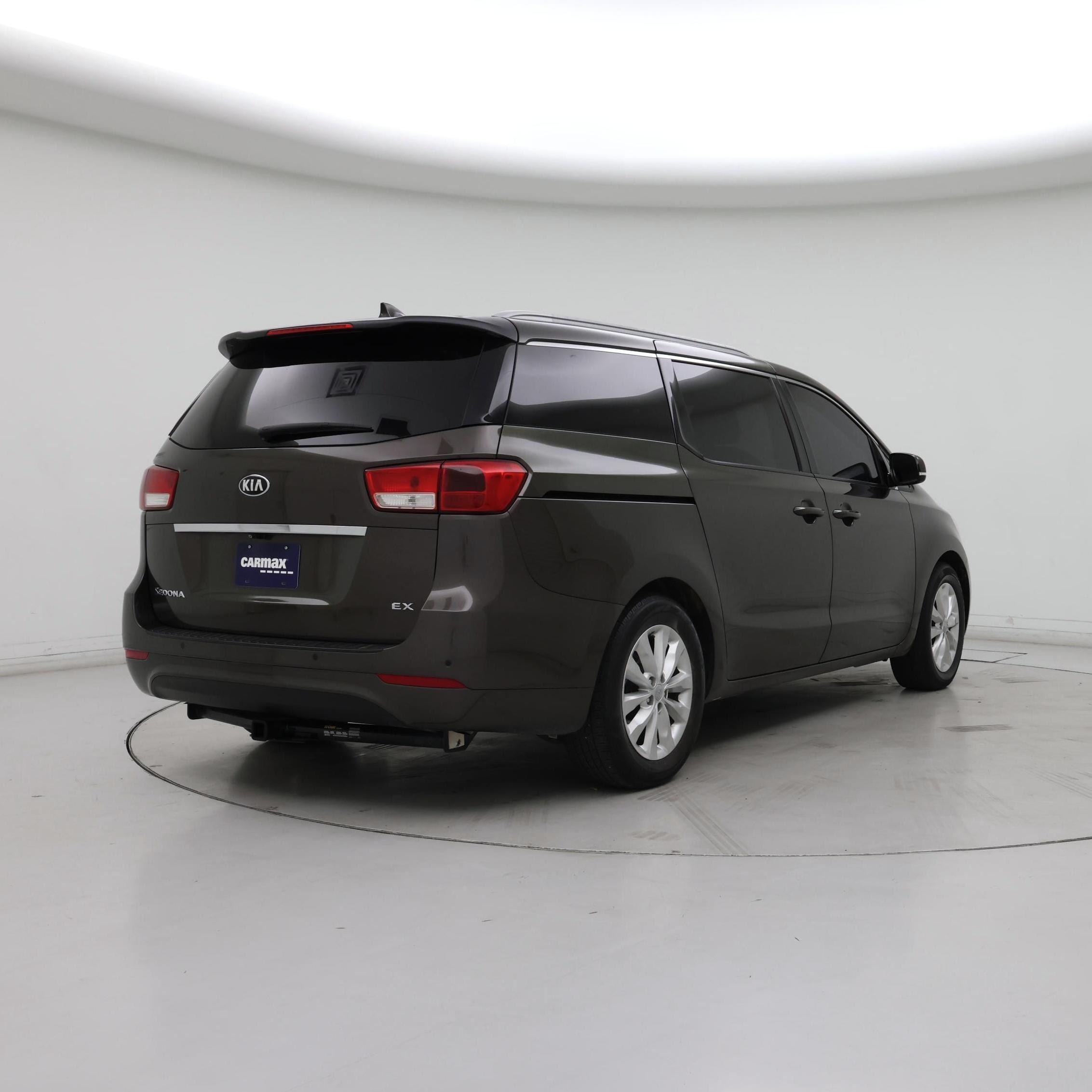 Thumbnail: 2015 Kia Sedona - 8