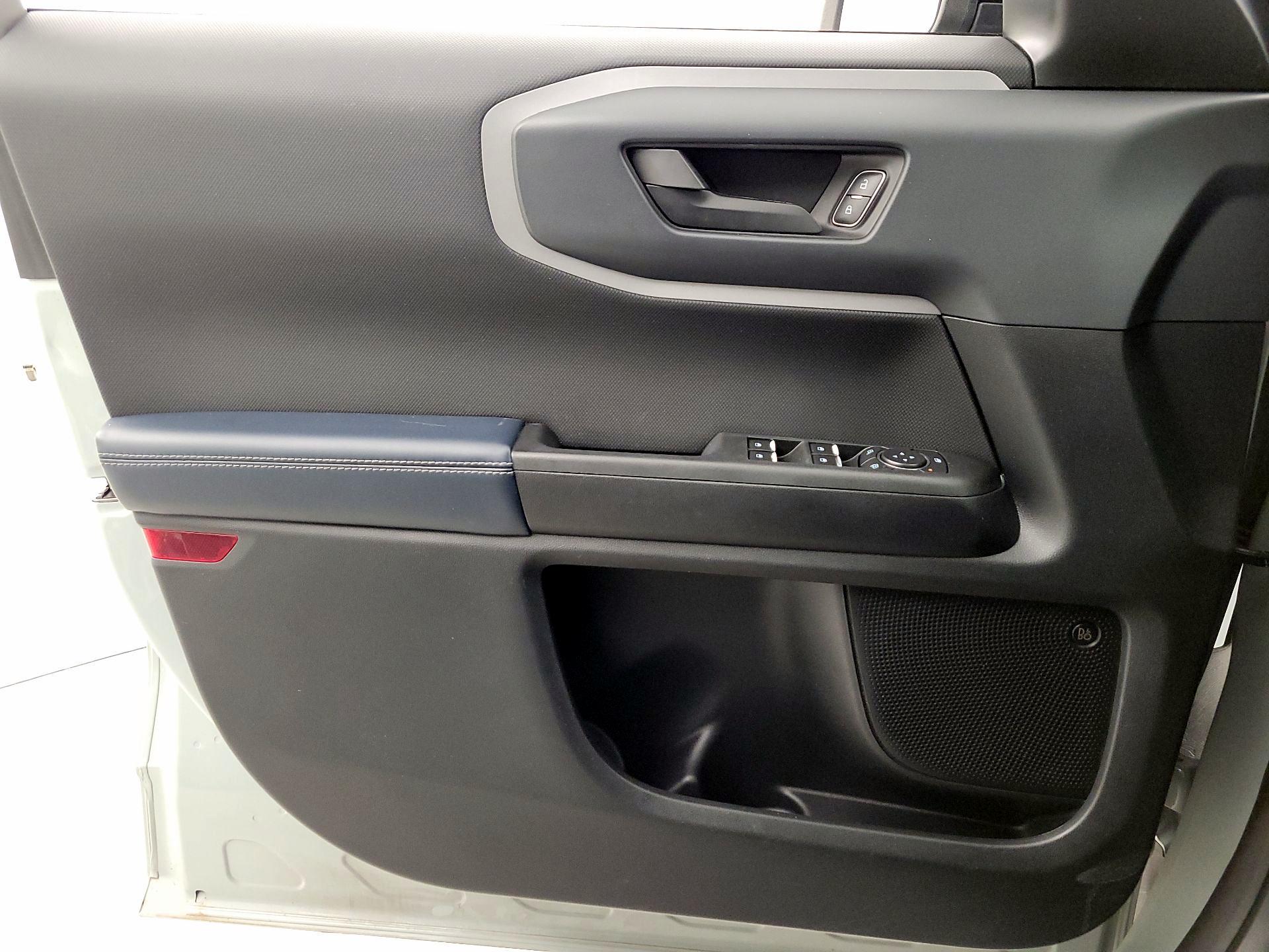 Thumbnail: 2021 Ford Bronco Sport - 12