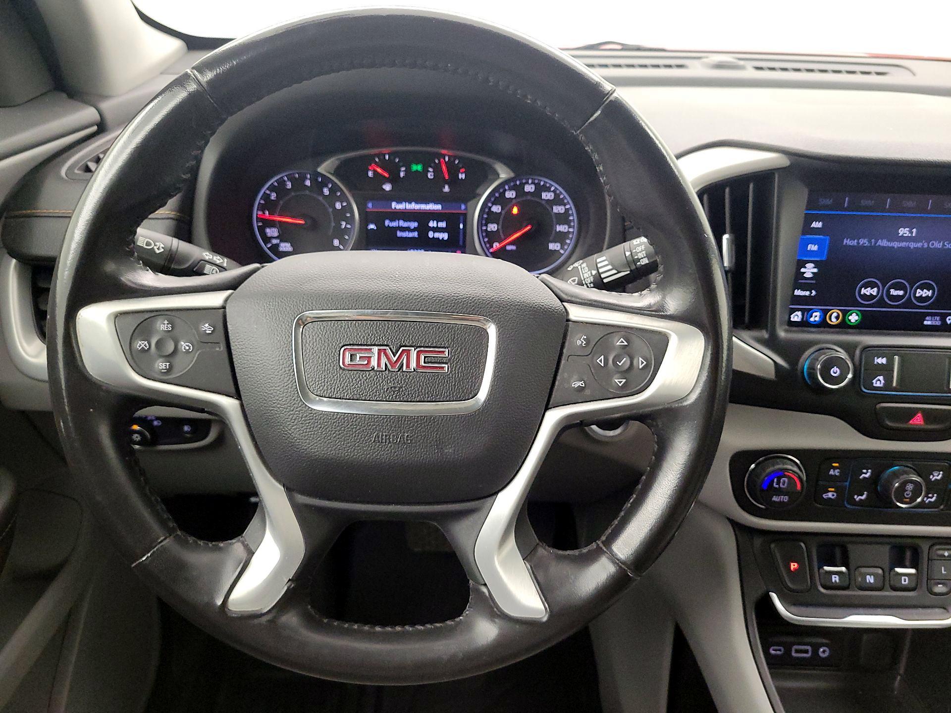 Thumbnail: 2020 GMC Terrain - 10