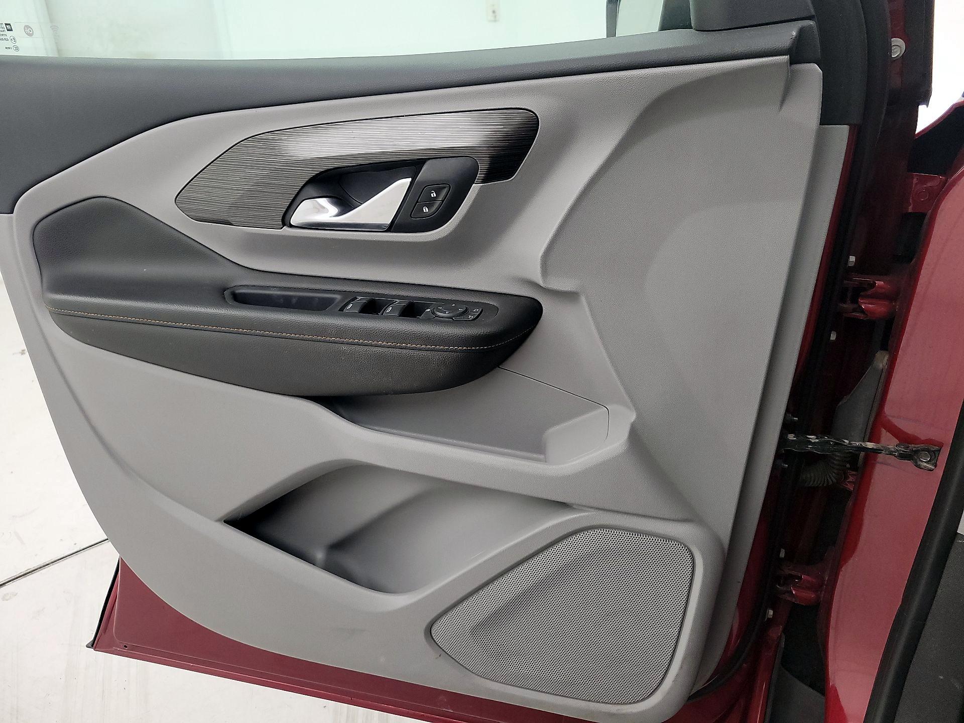 Thumbnail: 2020 GMC Terrain - 12
