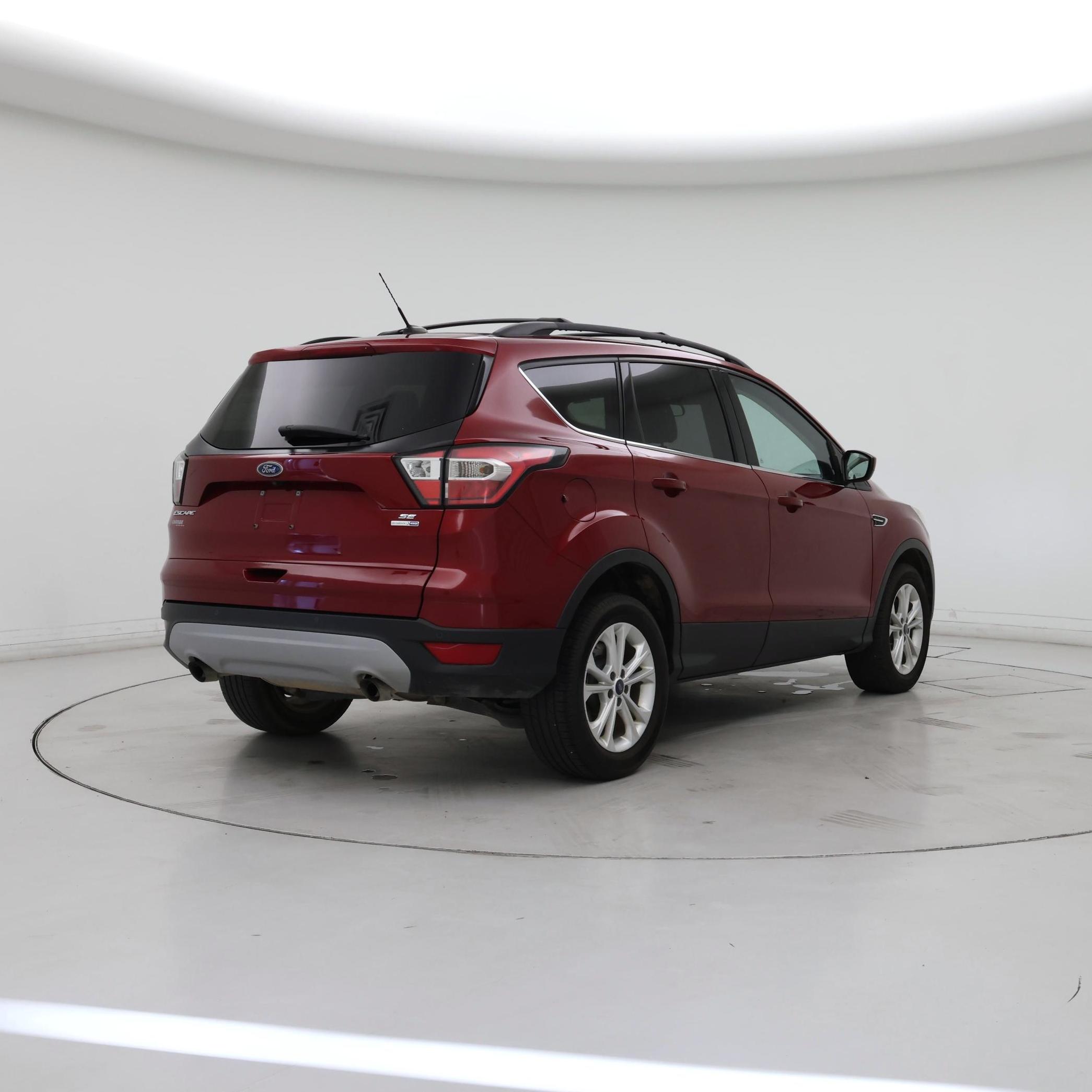 Thumbnail: 2017 Ford Escape - 8
