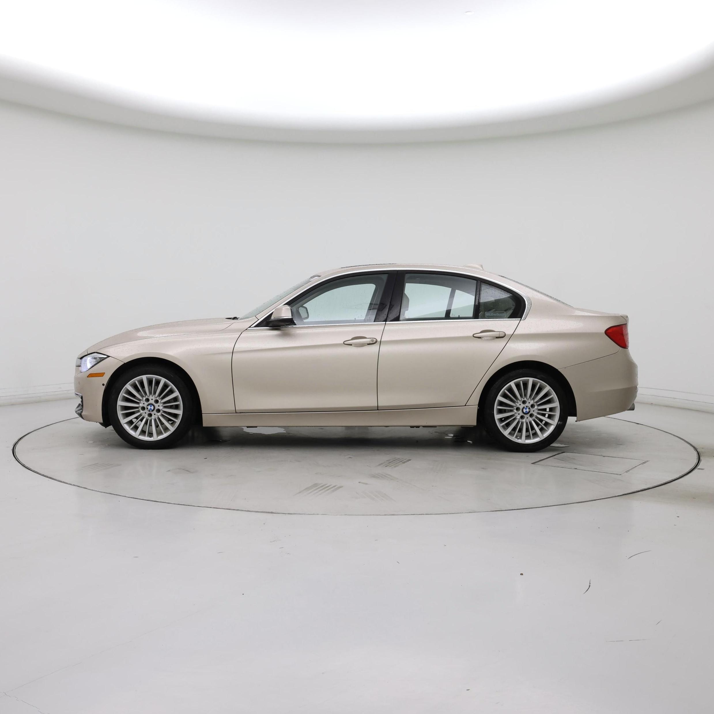 Thumbnail: 2015 BMW 3 Series - 3