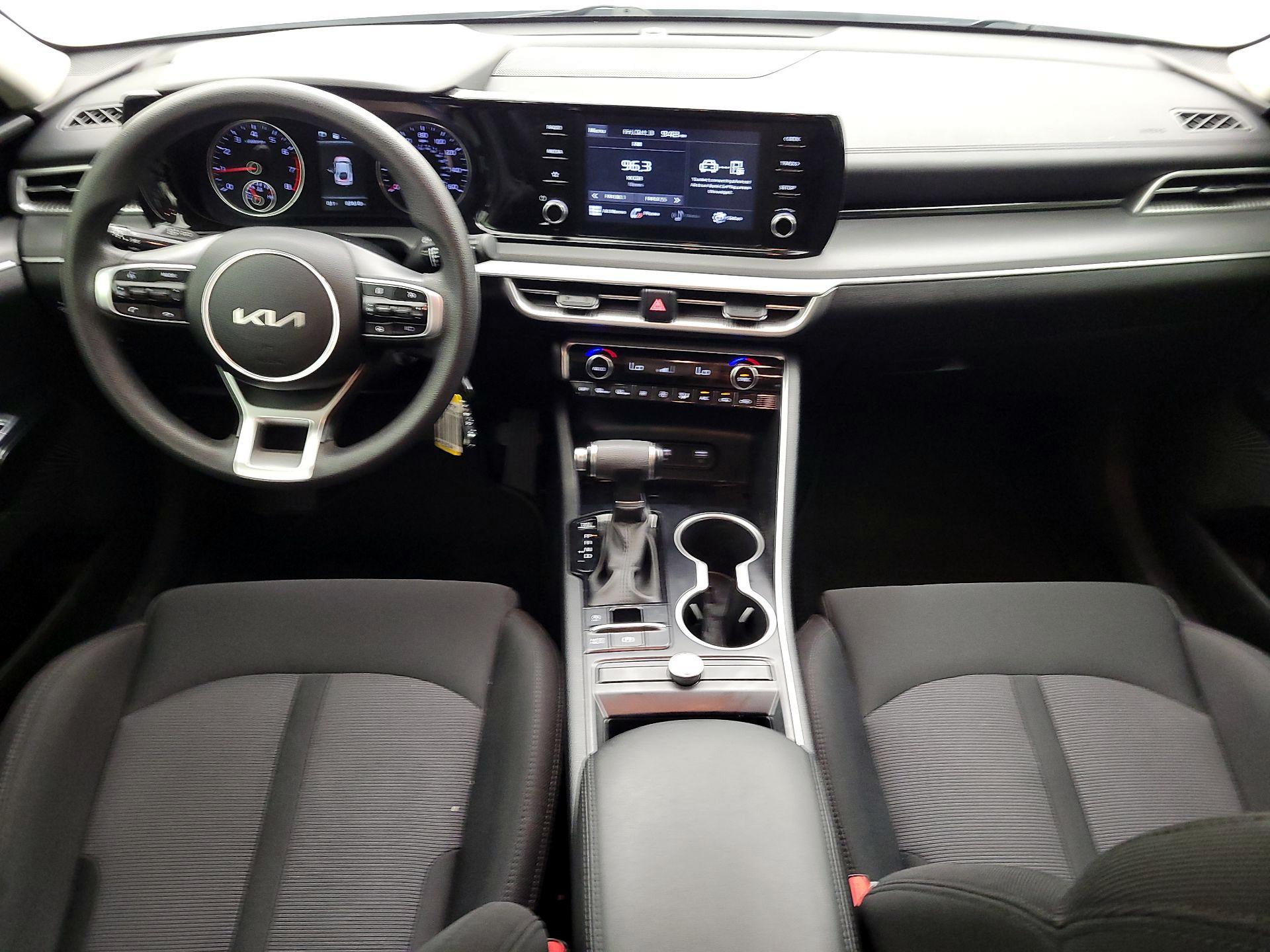 Thumbnail: 2022 Kia K5 - 9