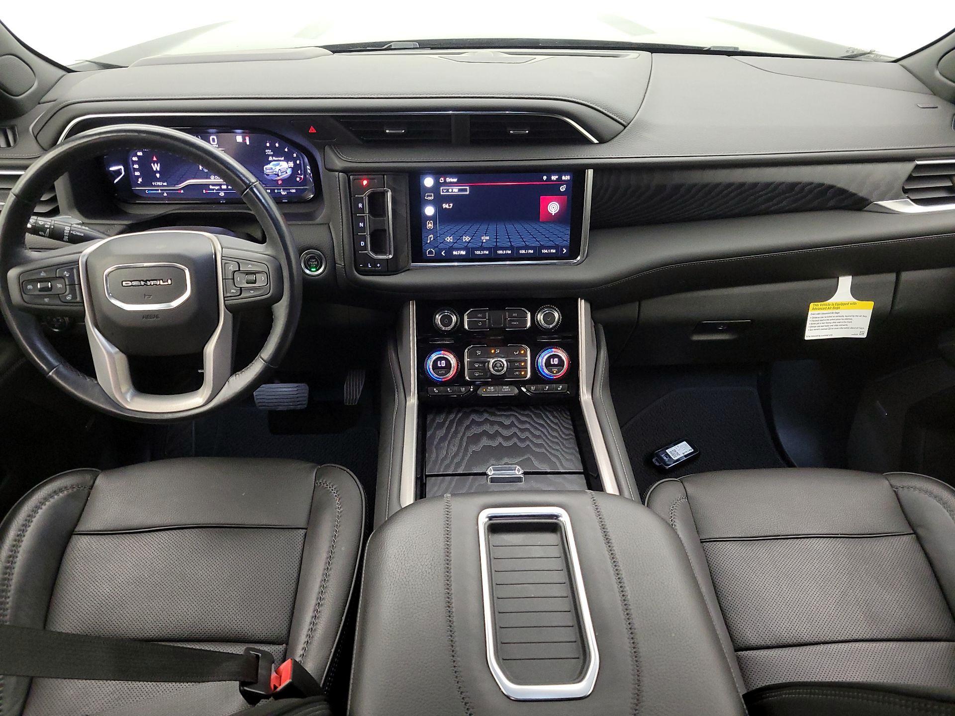 Thumbnail: 2022 GMC Yukon XL - 9