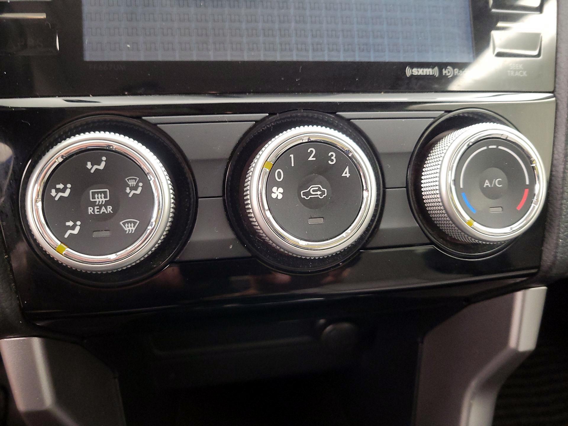 Thumbnail: 2016 Subaru Forester - 16