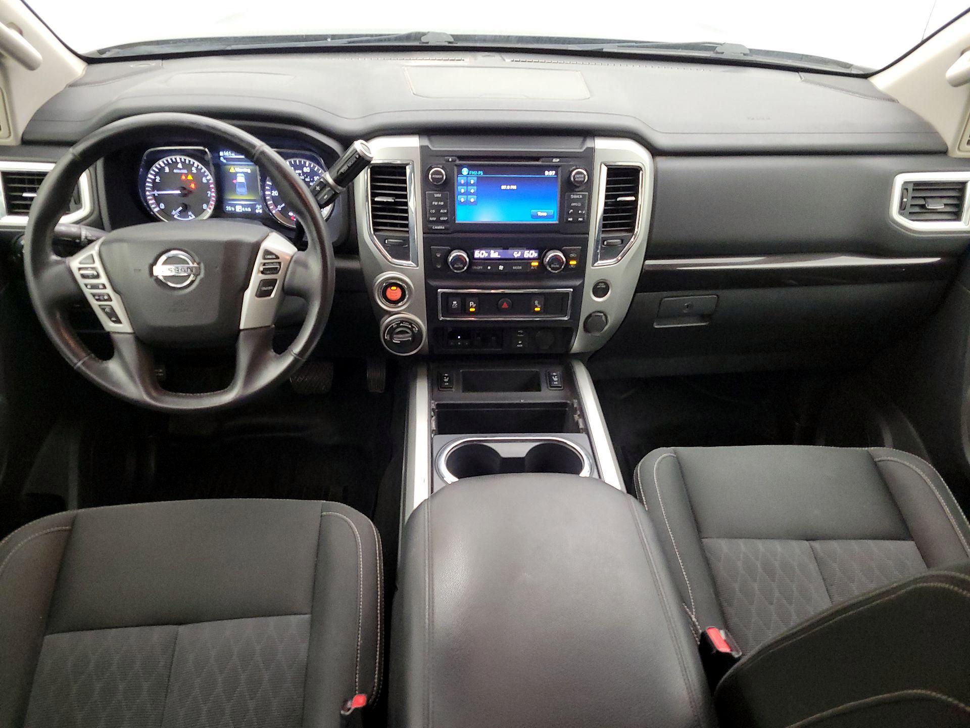 Thumbnail: 2018 Nissan Titan - 9