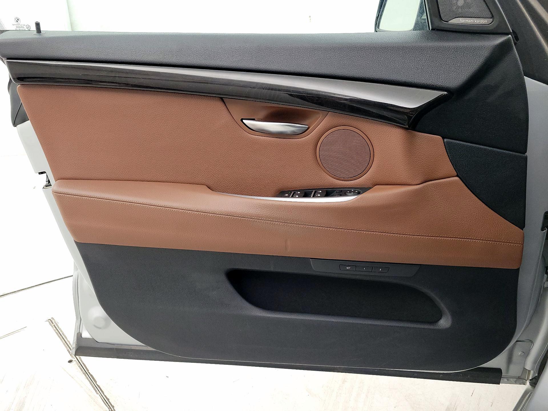 Thumbnail: 2017 BMW 5 Series - 12