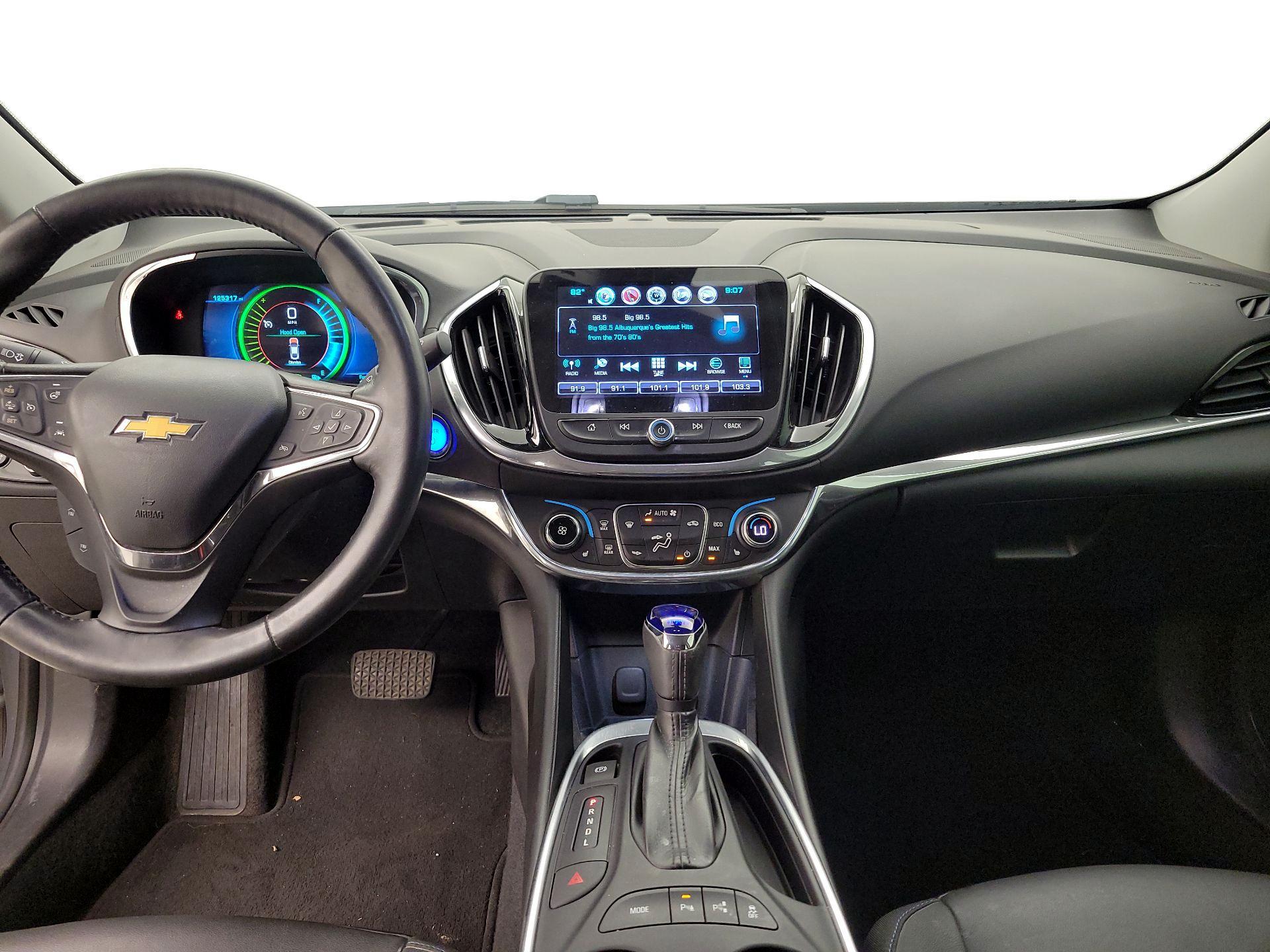 Thumbnail: 2017 Chevrolet Volt - 9