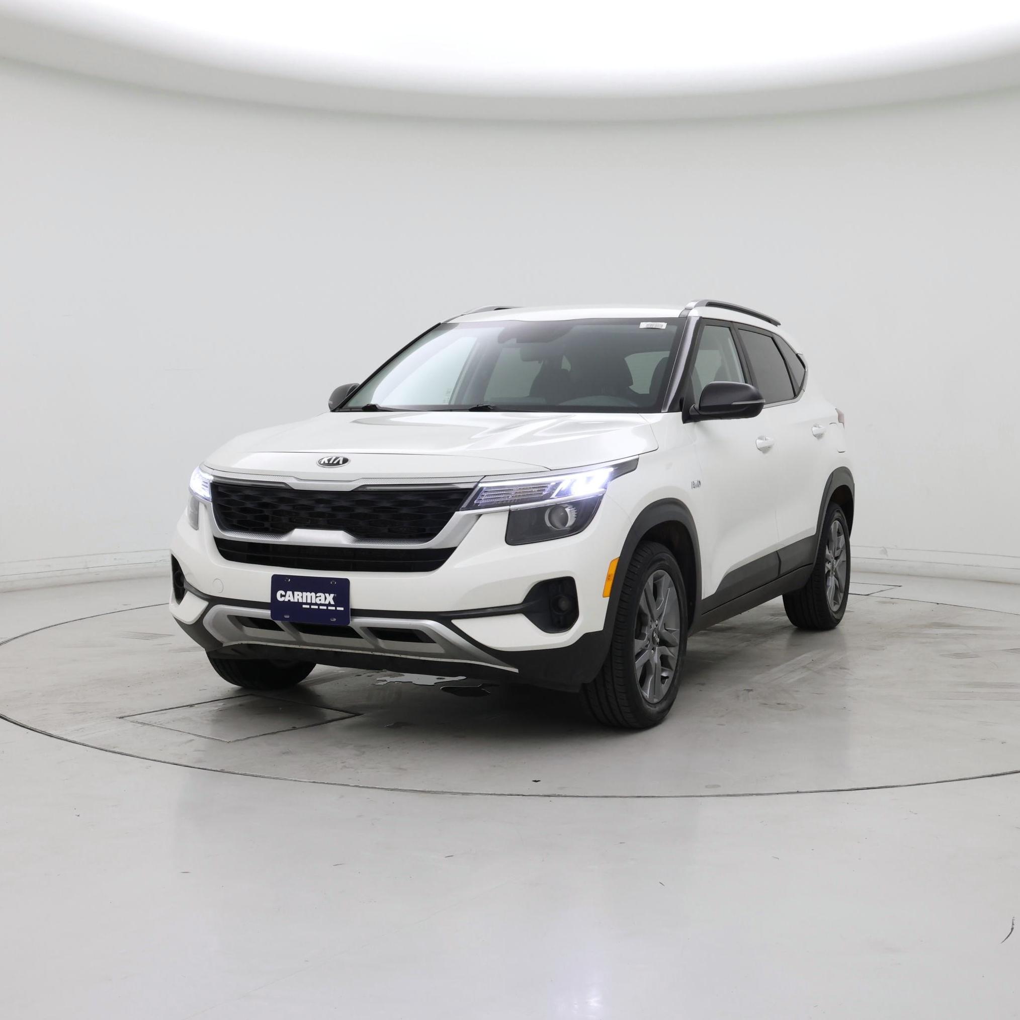 Thumbnail: 2021 Kia Seltos - 4