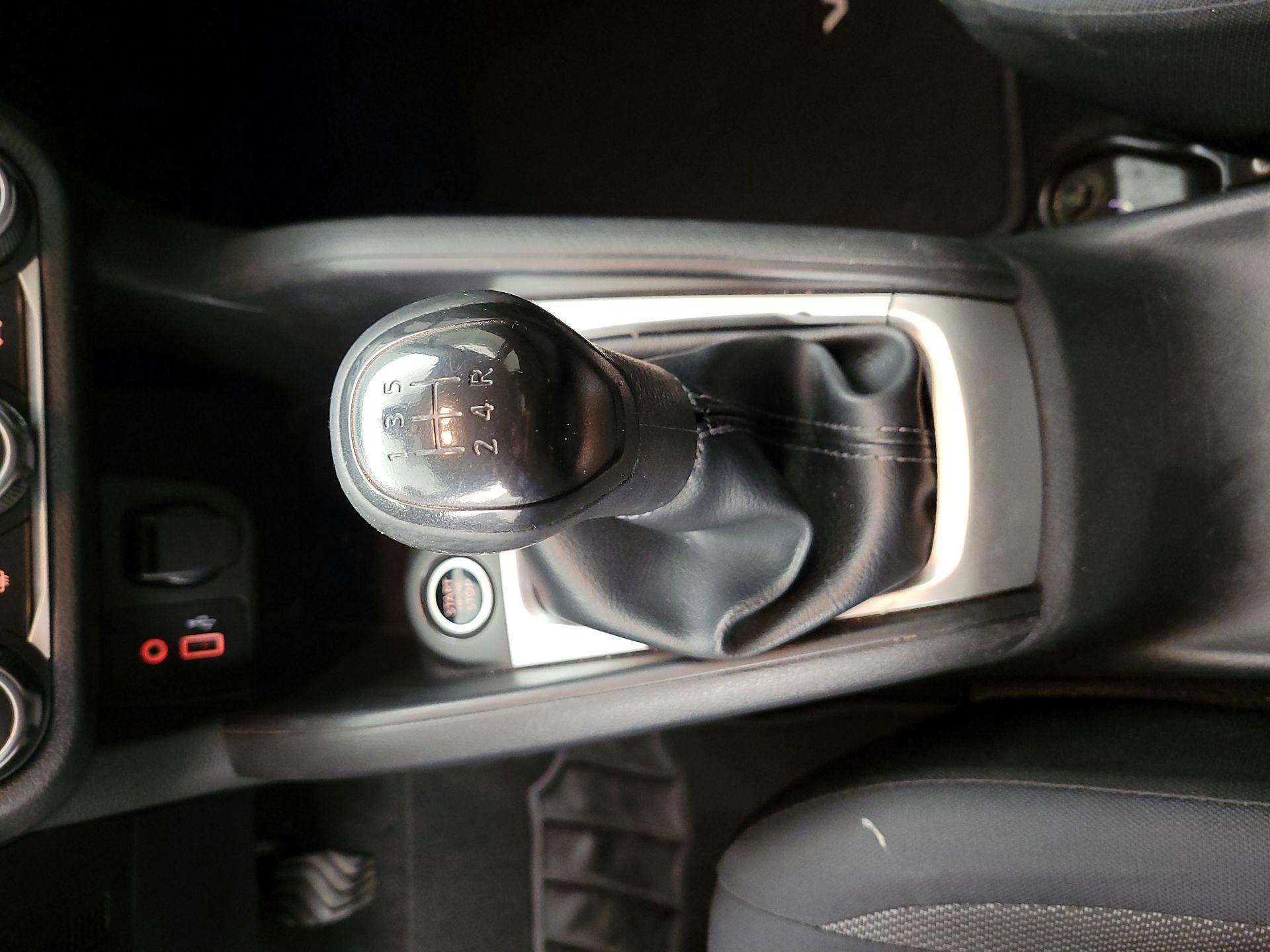 Thumbnail: 2020 Nissan Versa - 17