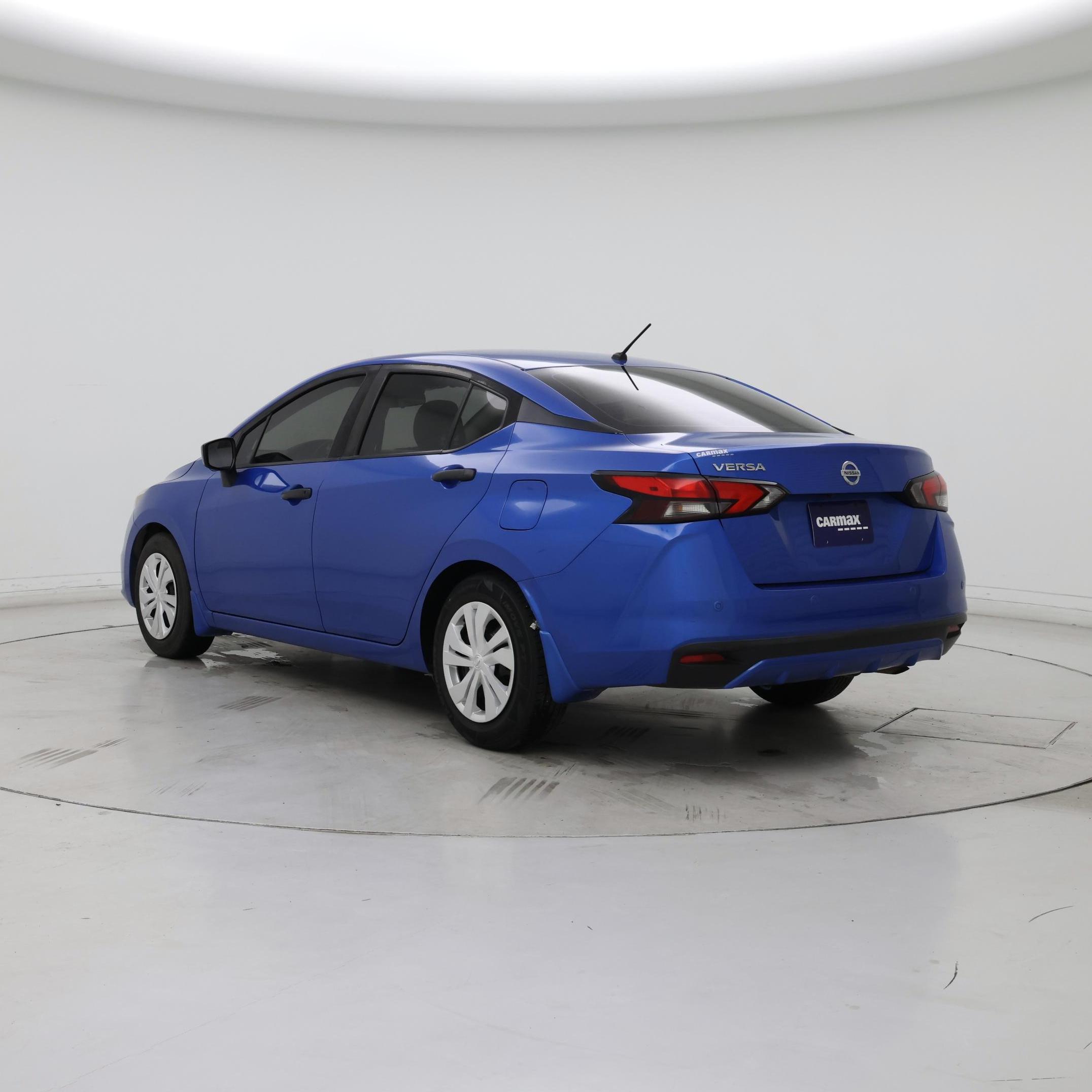 Thumbnail: 2020 Nissan Versa - 2