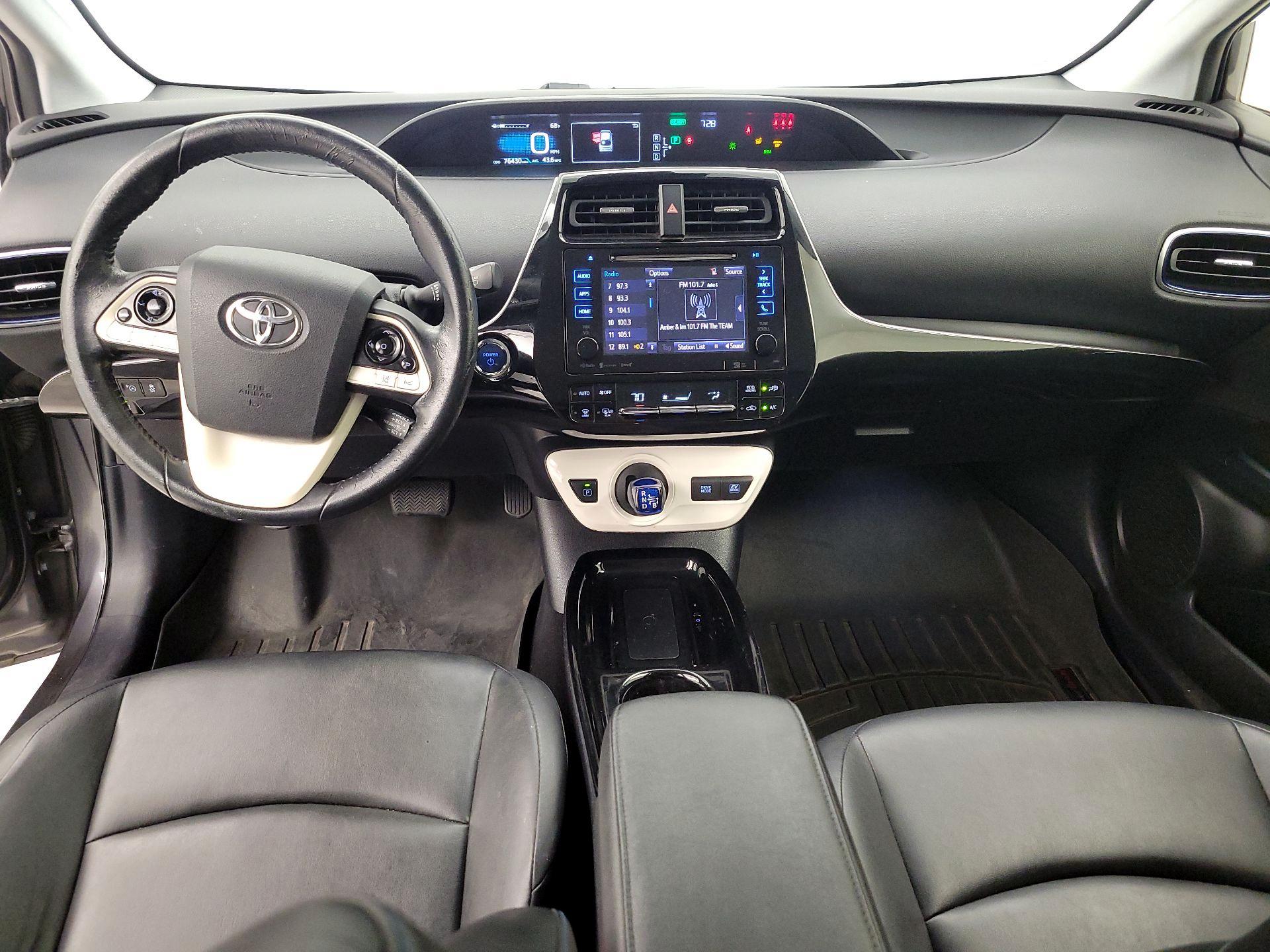 Thumbnail: 2018 Toyota Prius - 9
