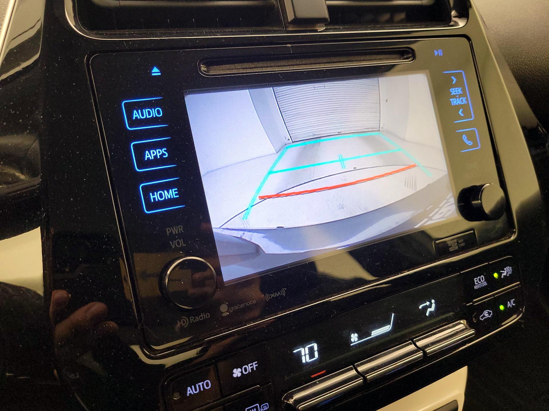 Thumbnail: 2018 Toyota Prius - 14