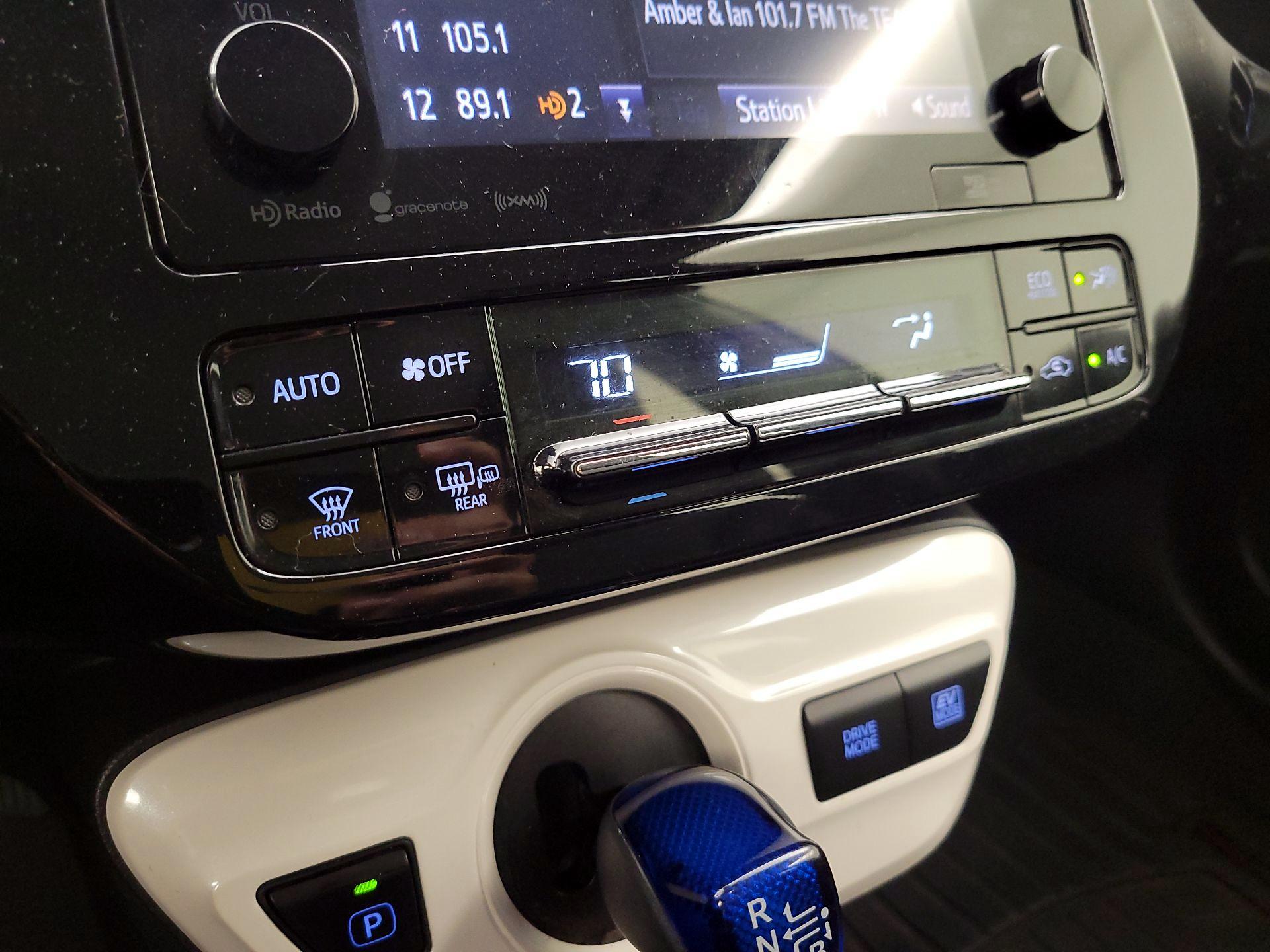 Thumbnail: 2018 Toyota Prius - 16