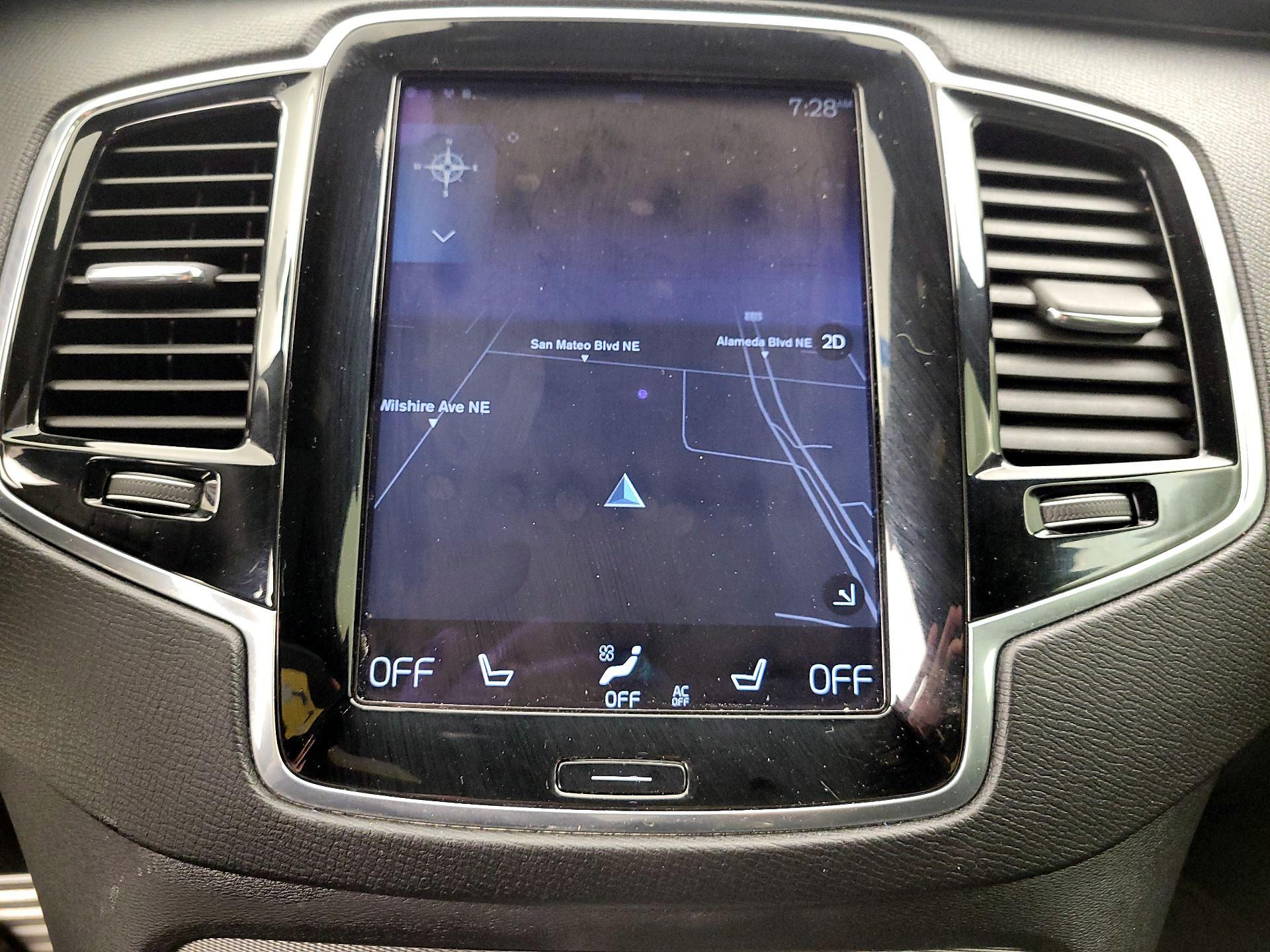 Thumbnail: 2017 Volvo XC90 - 14