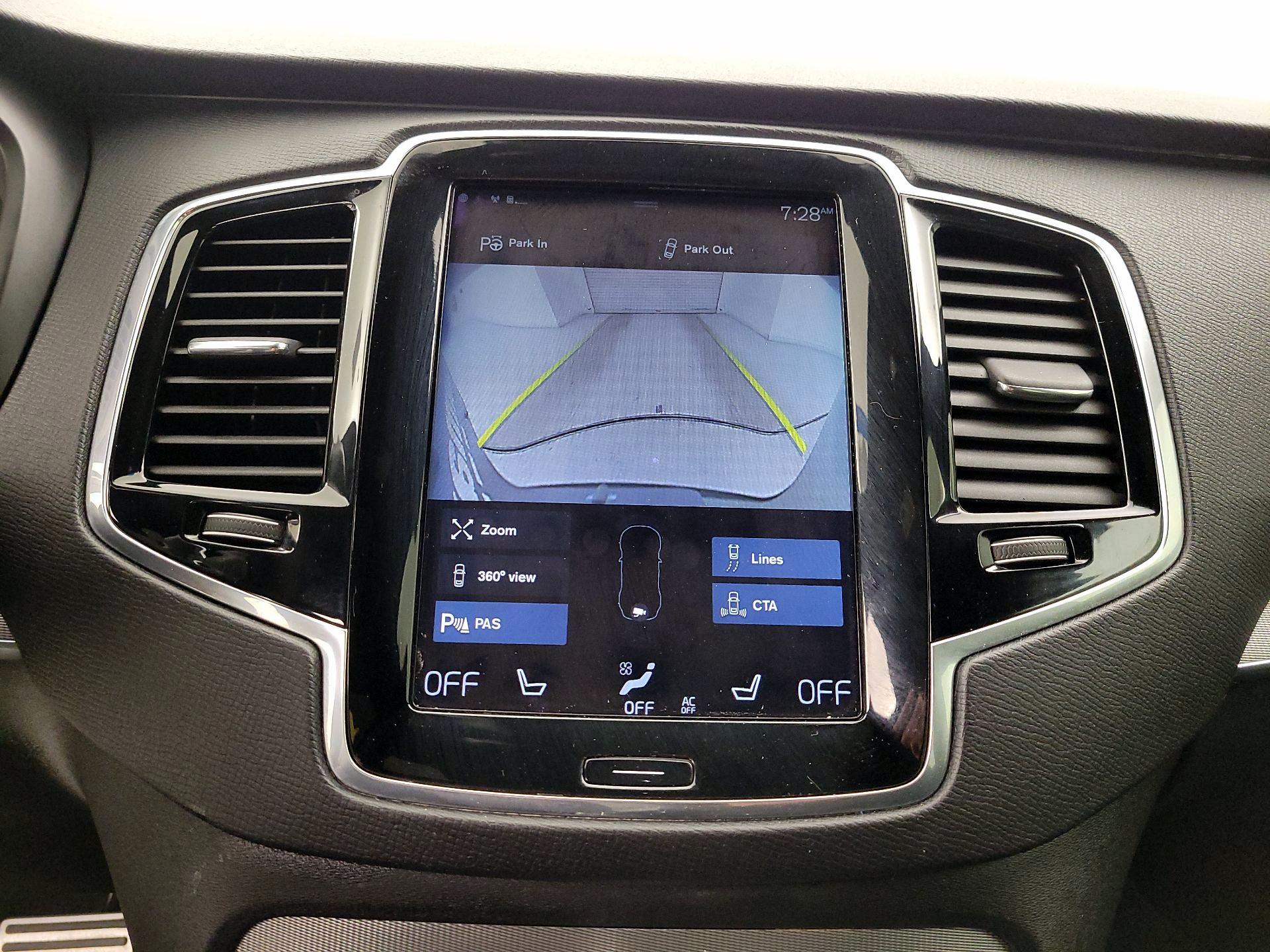 Thumbnail: 2017 Volvo XC90 - 15