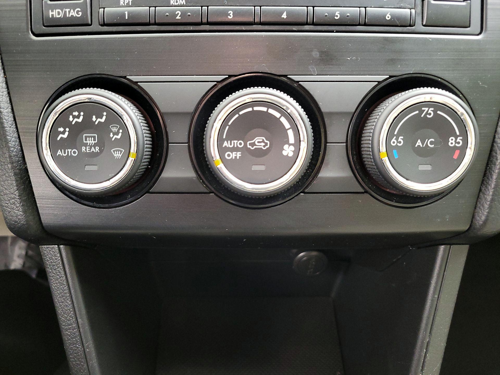 Thumbnail: 2014 Subaru XV Crosstrek - 16