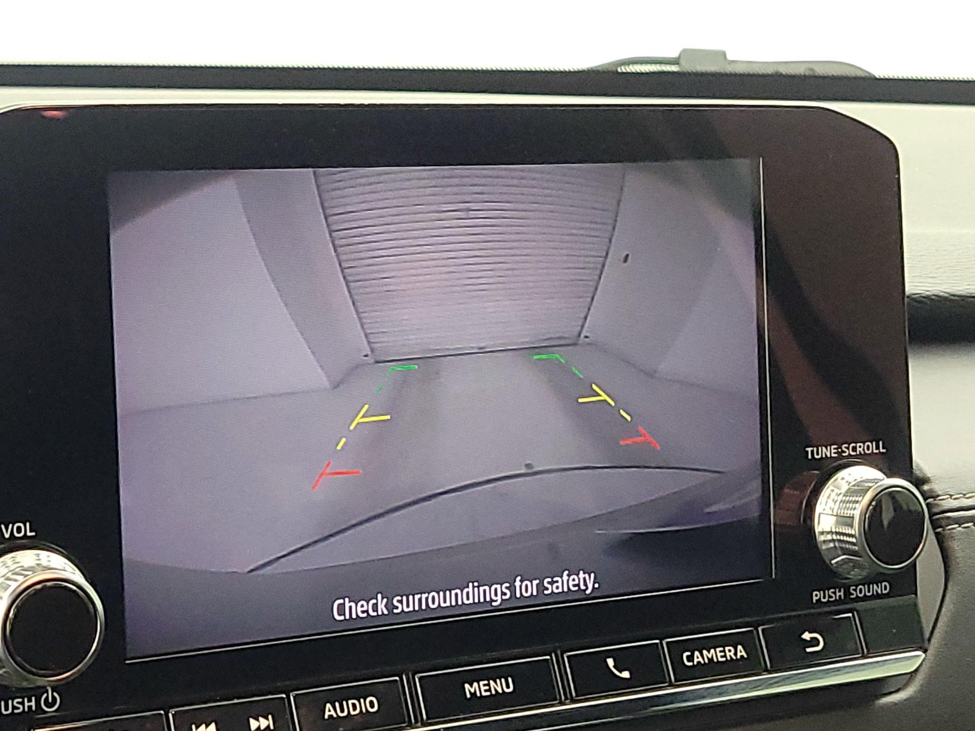 Thumbnail: 2022 Mitsubishi Outlander - 14